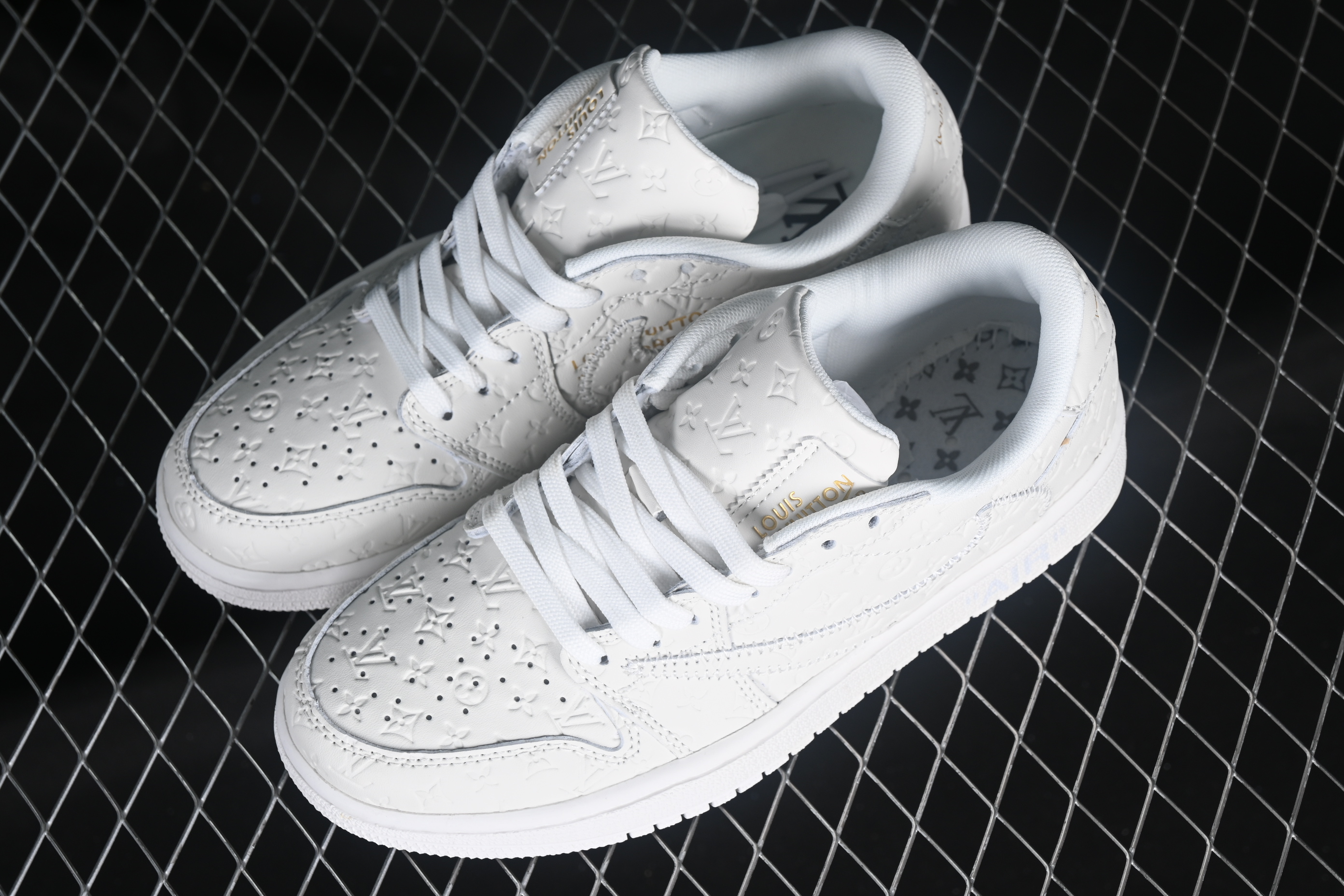 AJ1 low top