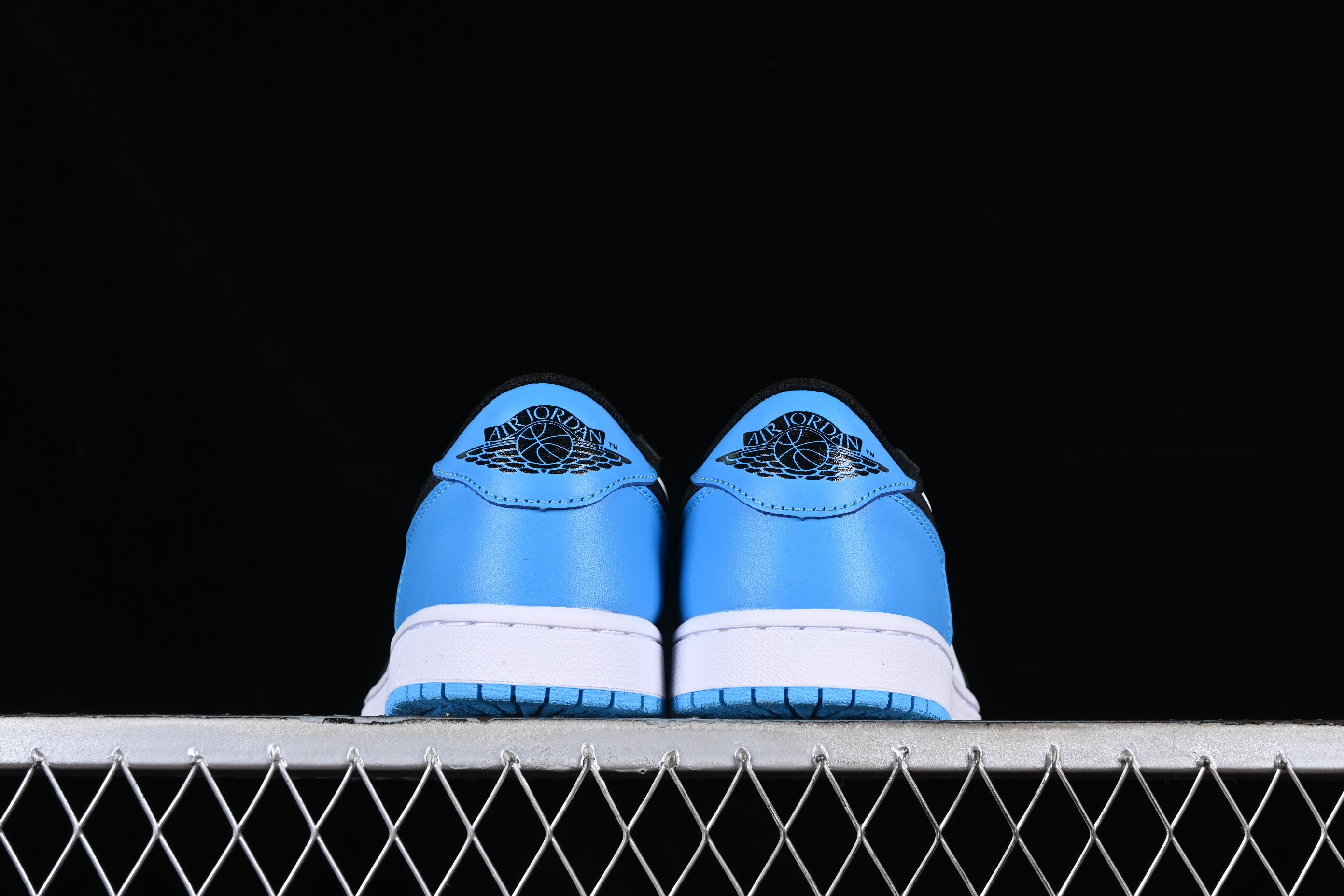 AJ1 low top