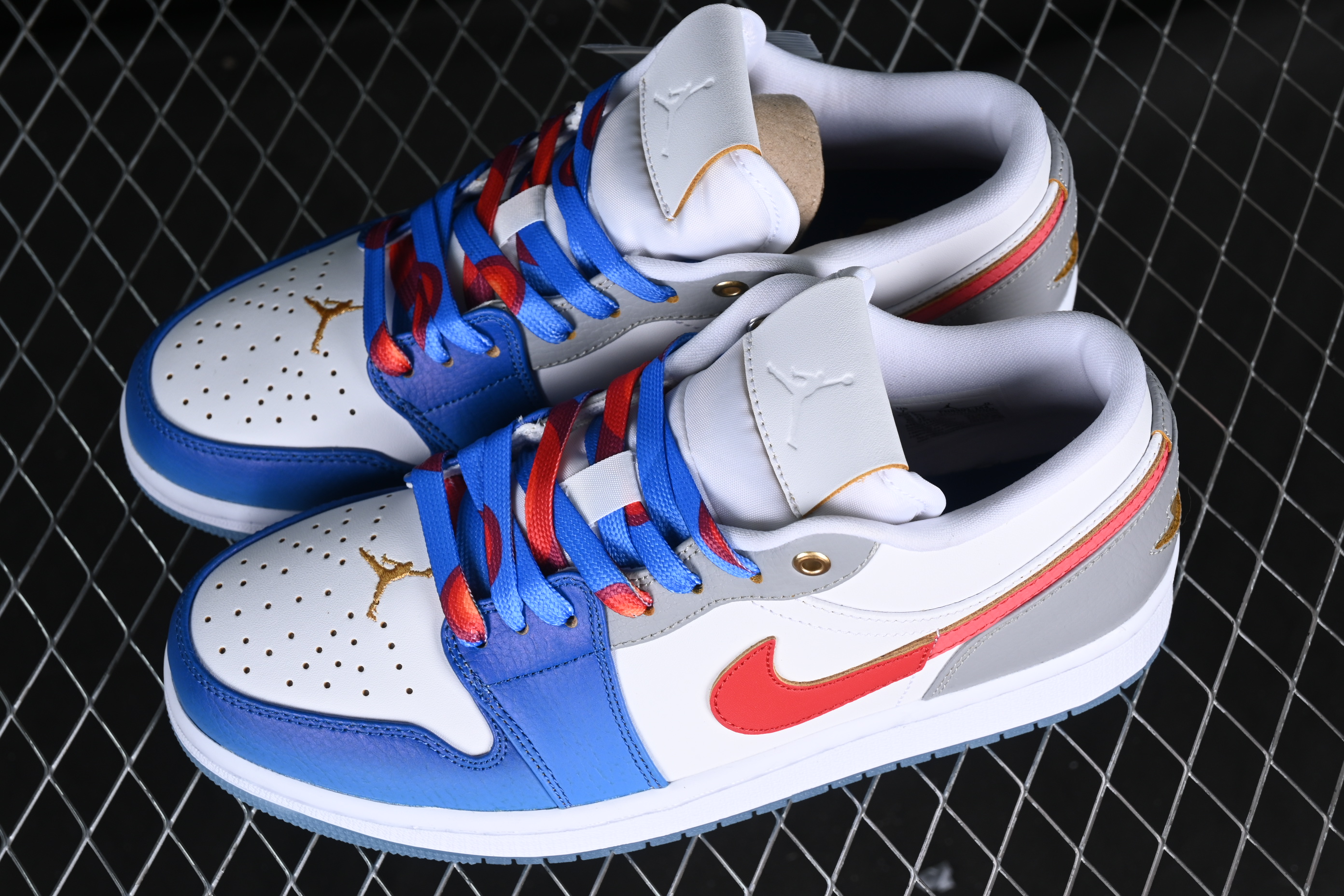AJ1 low top