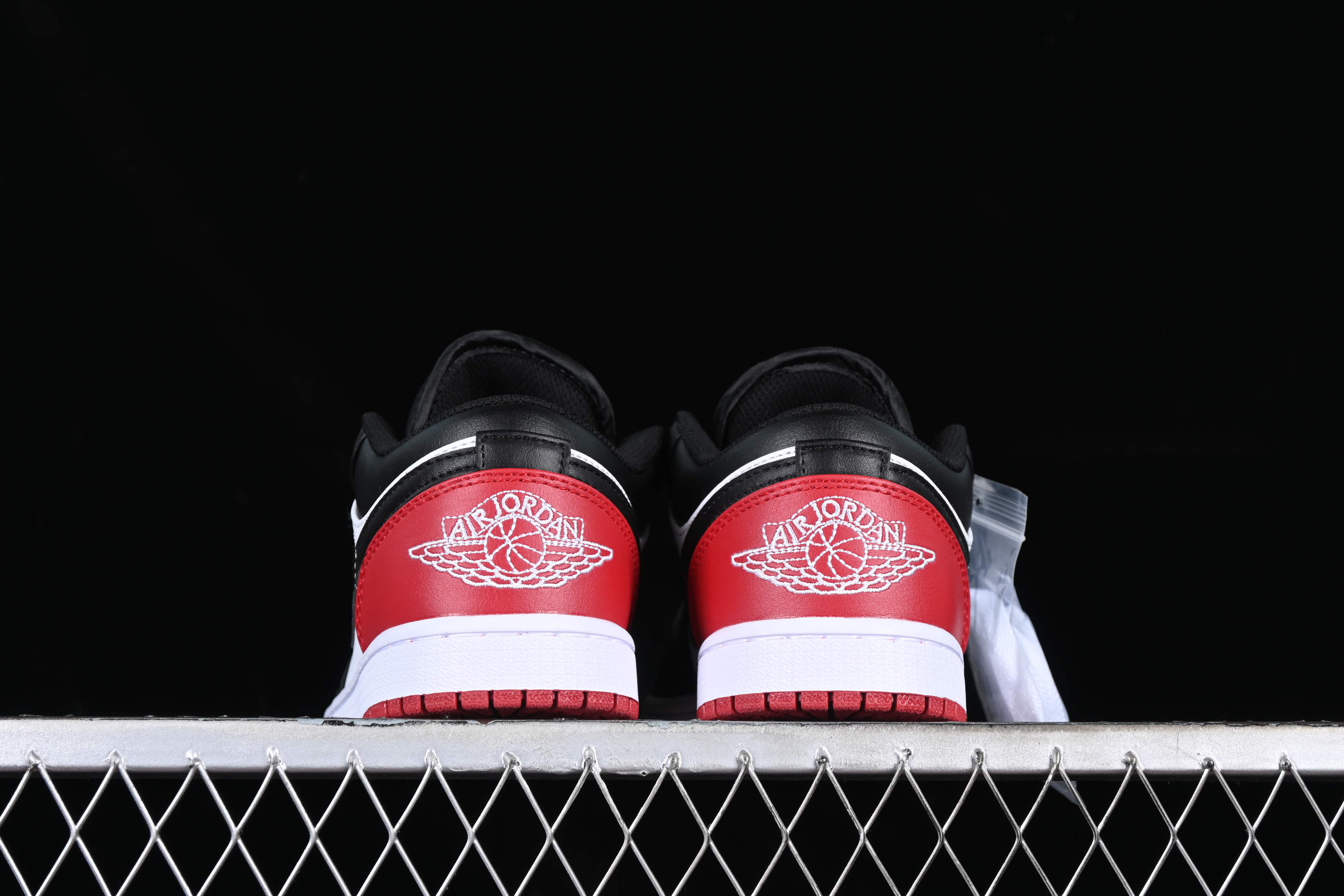 AJ1 low top