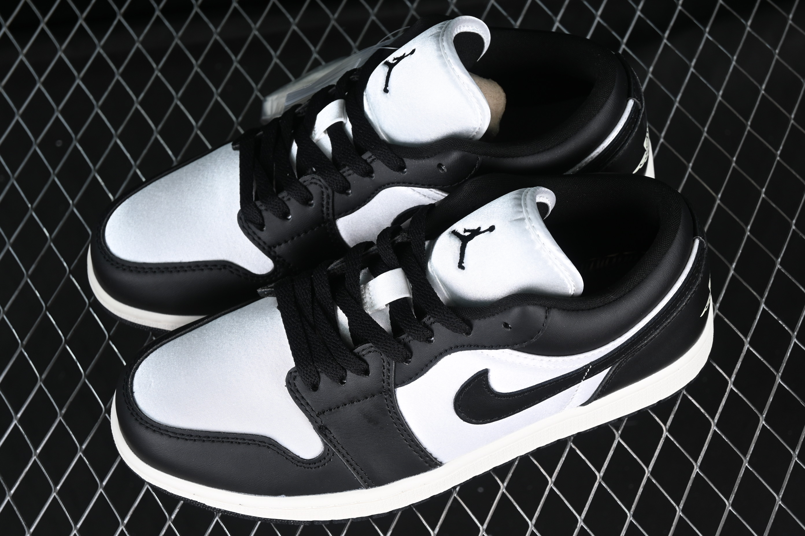 AJ1 low top