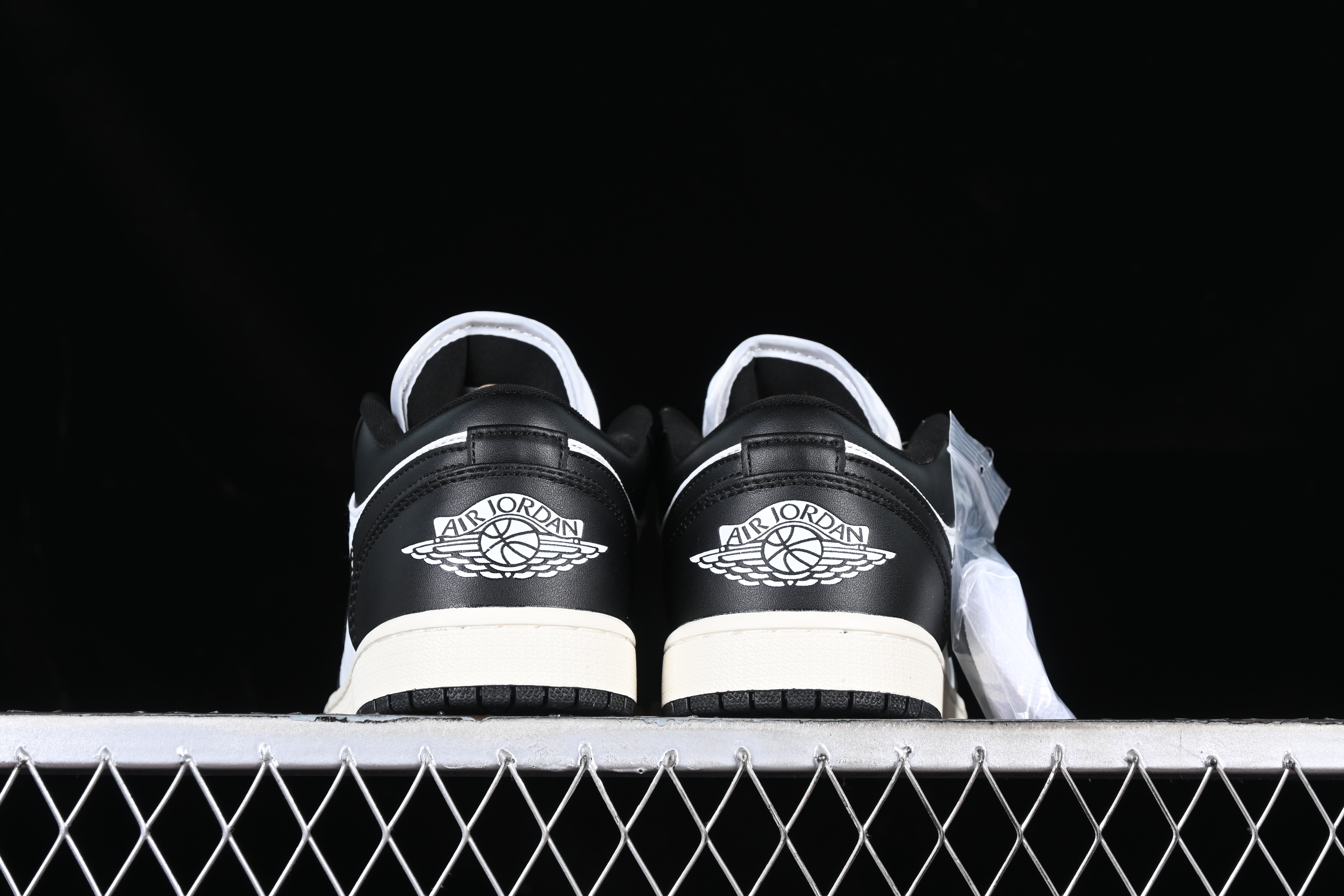 AJ1 low top