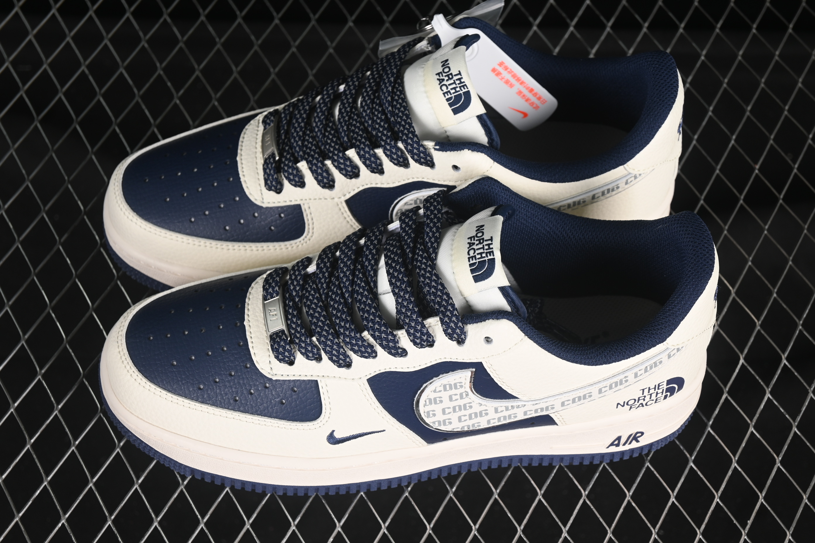 Air Force 1'07 Low North Side Collaboration CDG Deep Blue HH7518-075 36-45