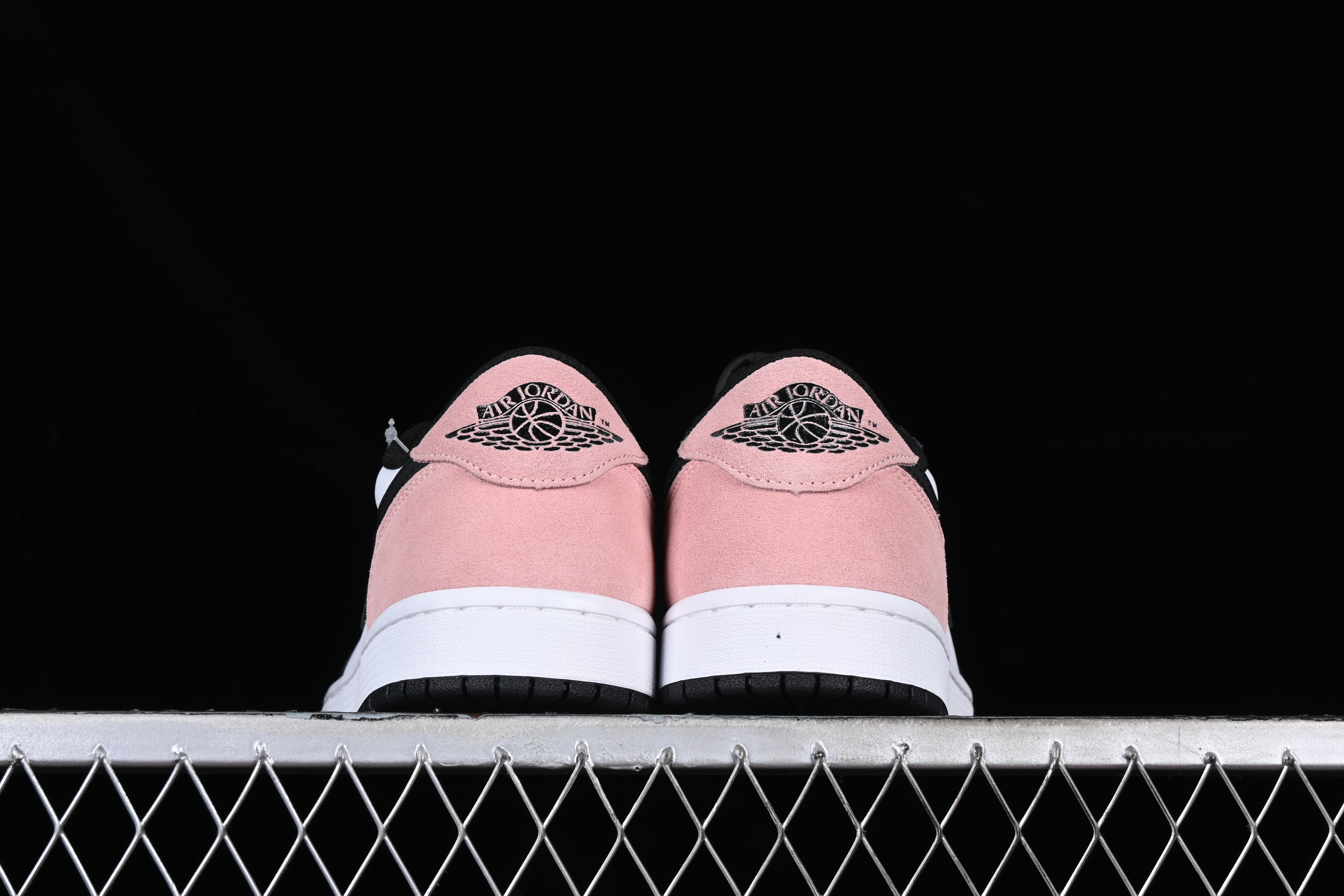 AJ1 low top