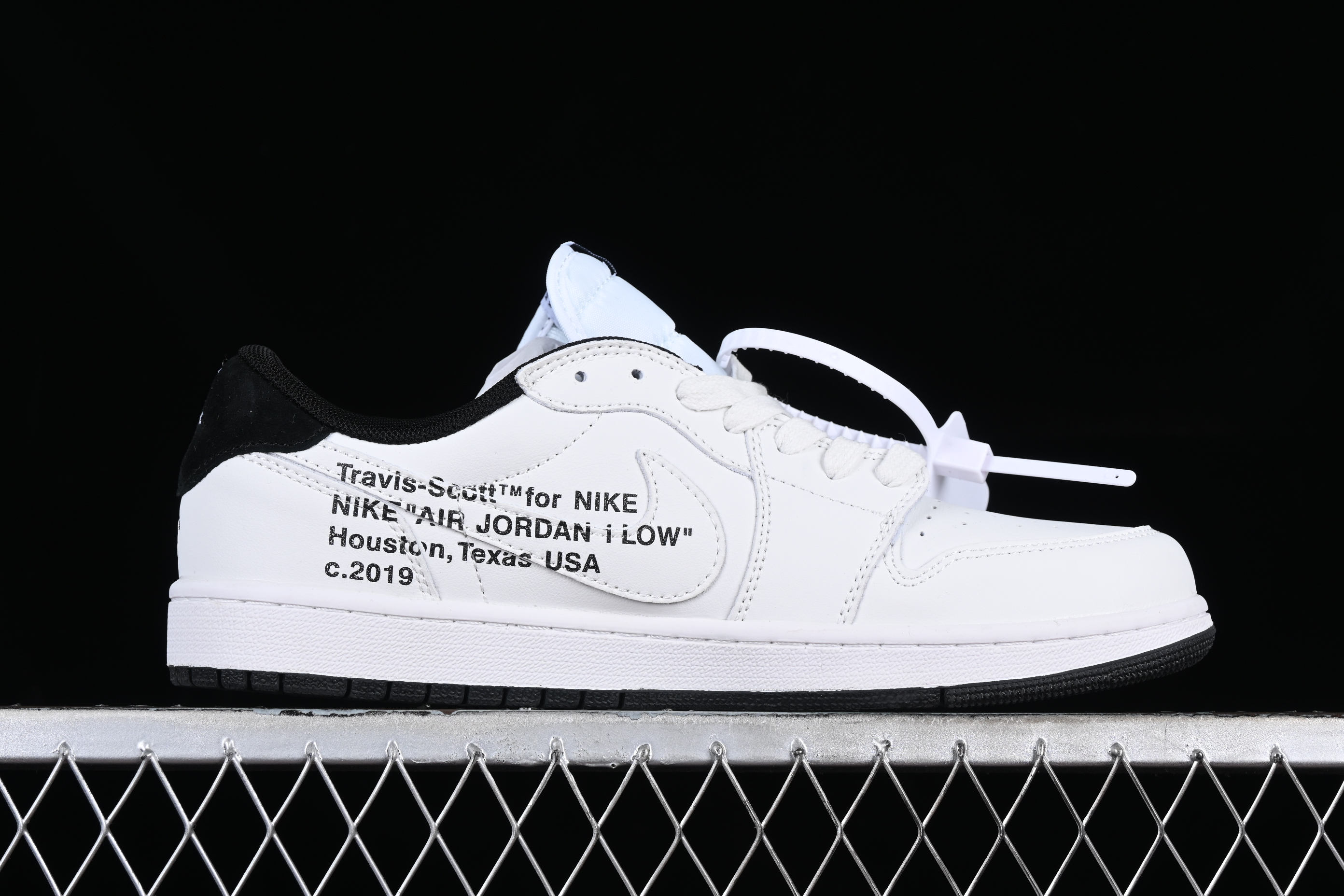 AJ1 low top