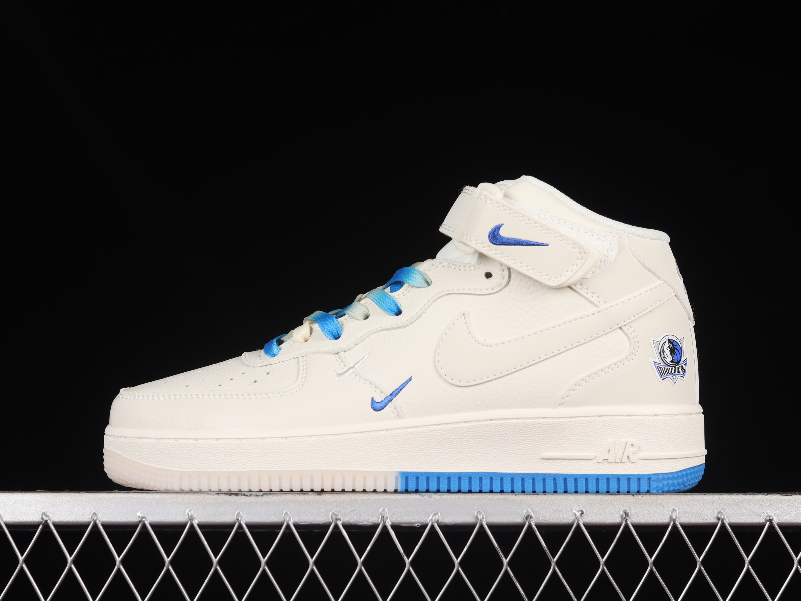 Nk Air Force 1'07 Mid Beige blue Dallas Mavericks City Limited Air Force One mid-top Sport and Casual Sneakers