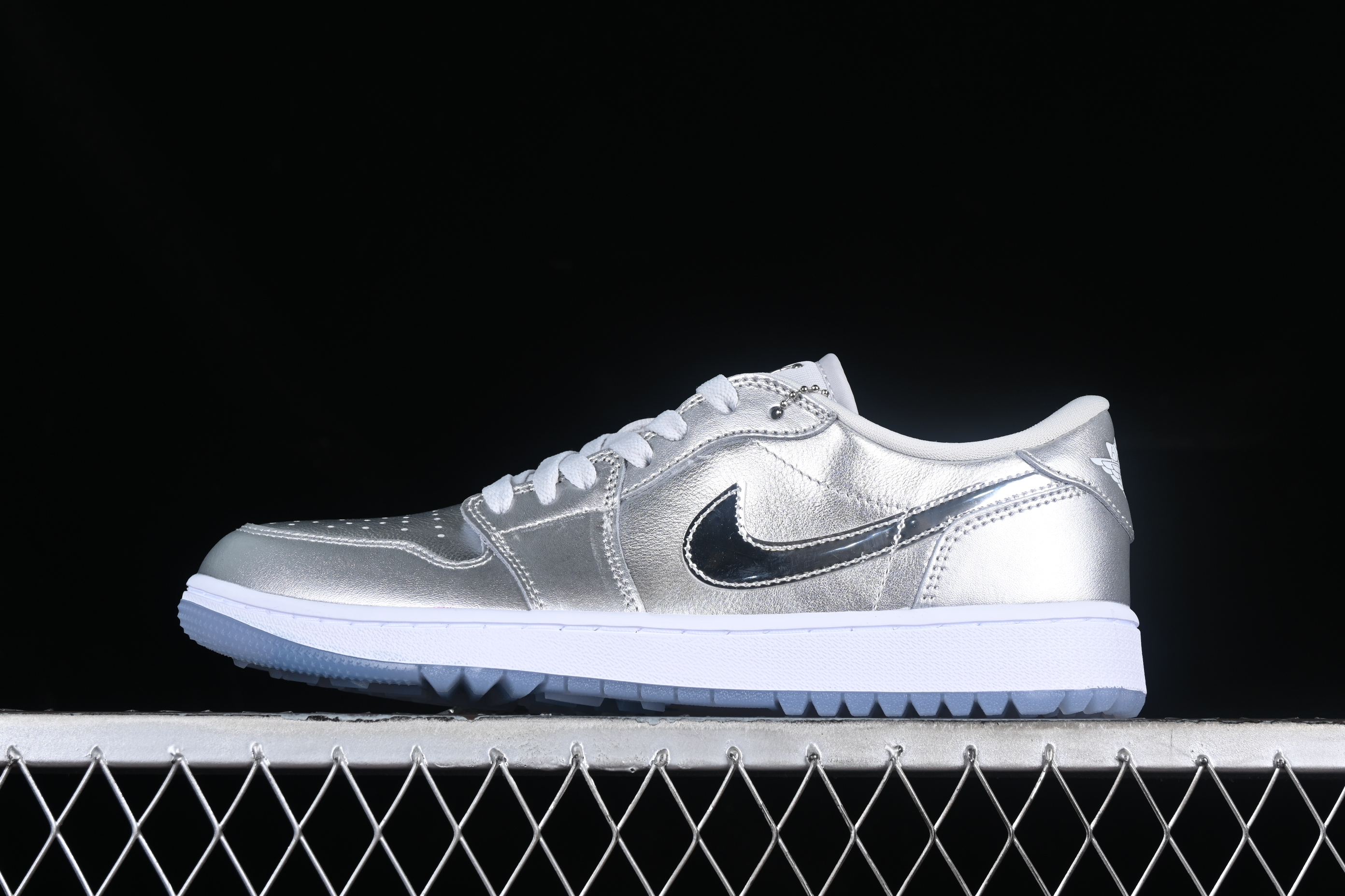 AJ1 low top
