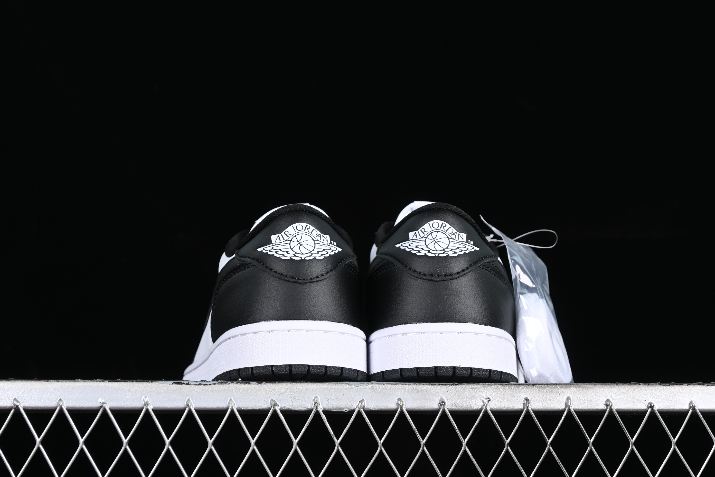 AJ1 low top