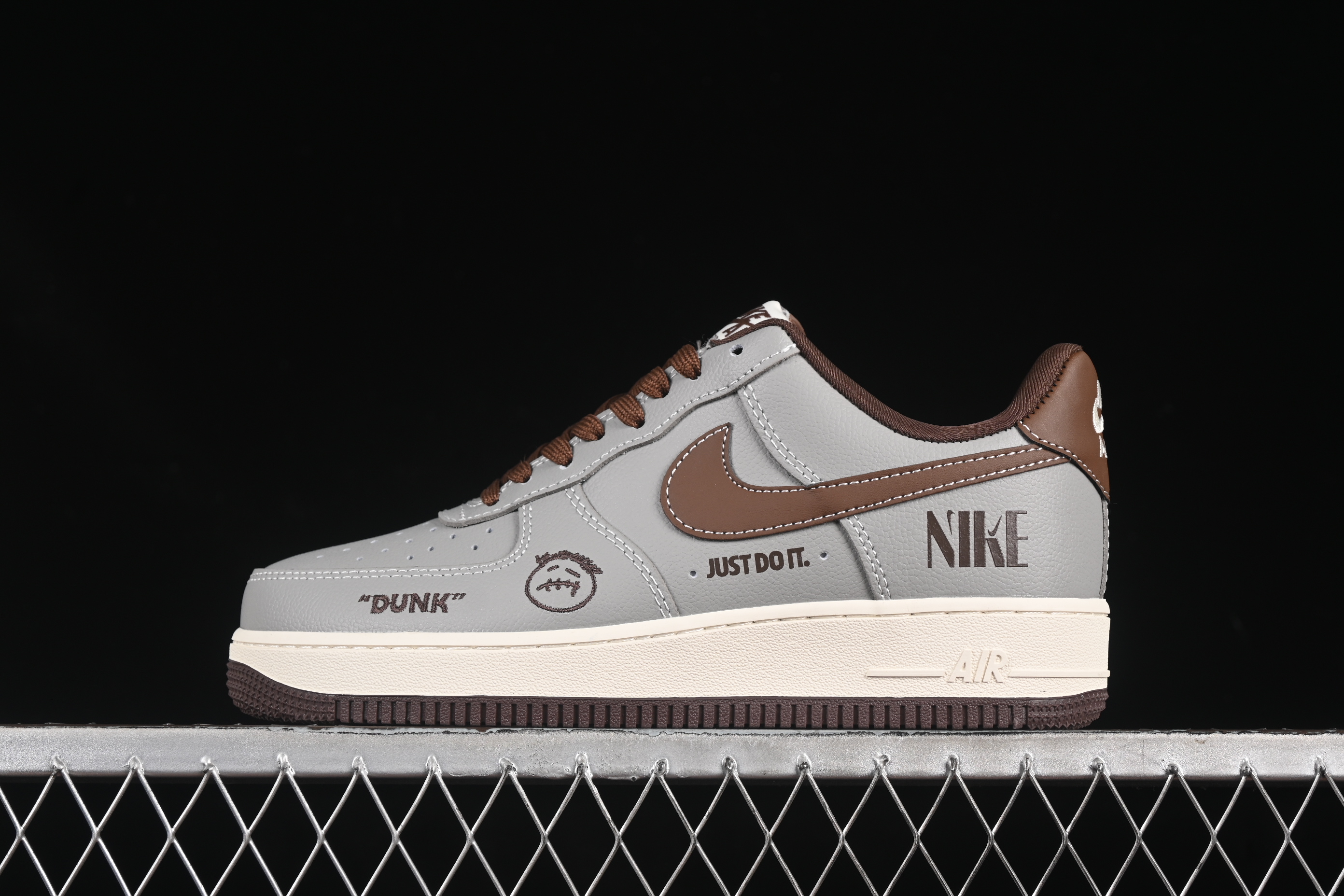 Nk Air Force 1