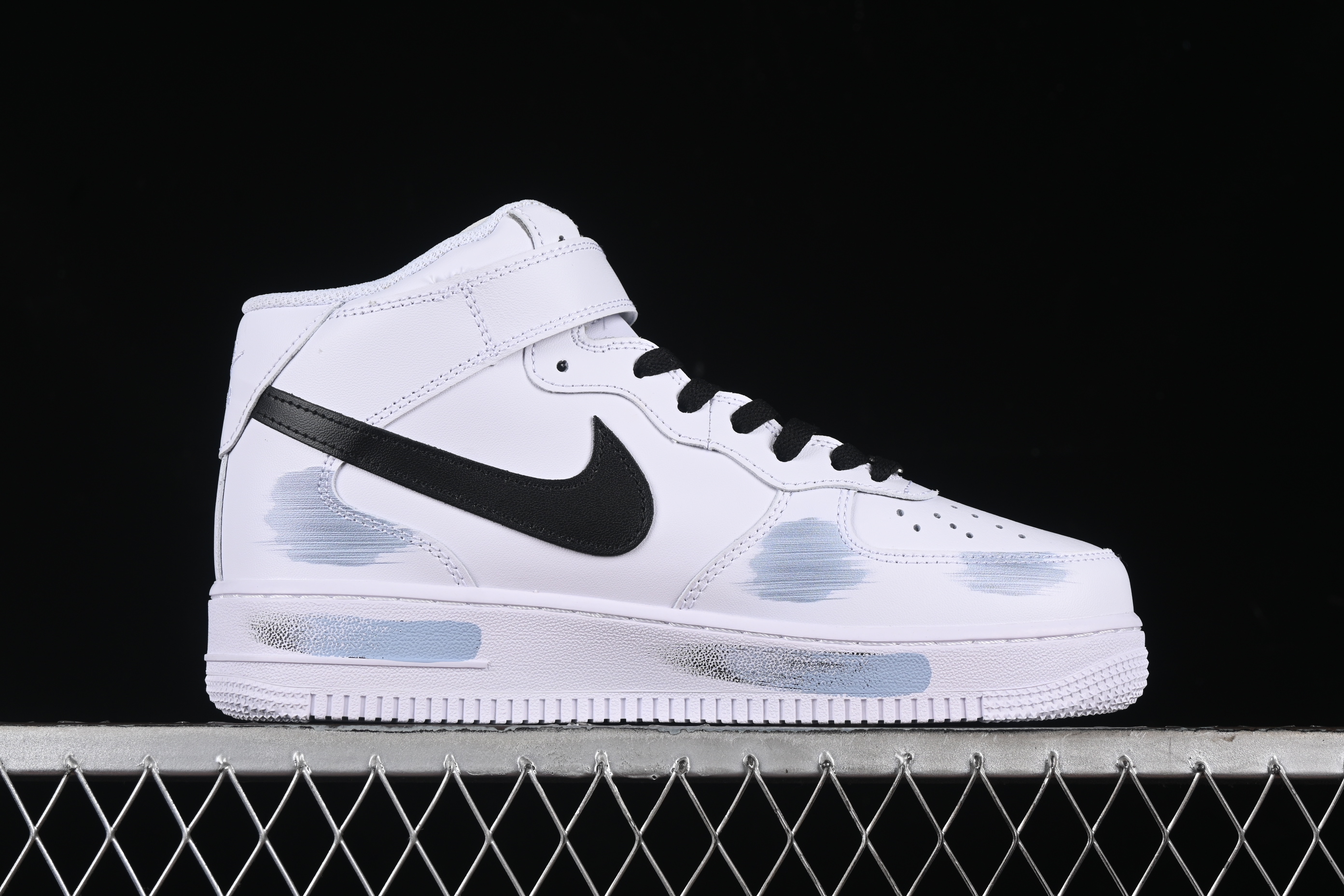 Nk Air Force 1 Mid hand-painted broken three-hook shadow spray-painted Air Force One Lace-up middle-top casual sneakers