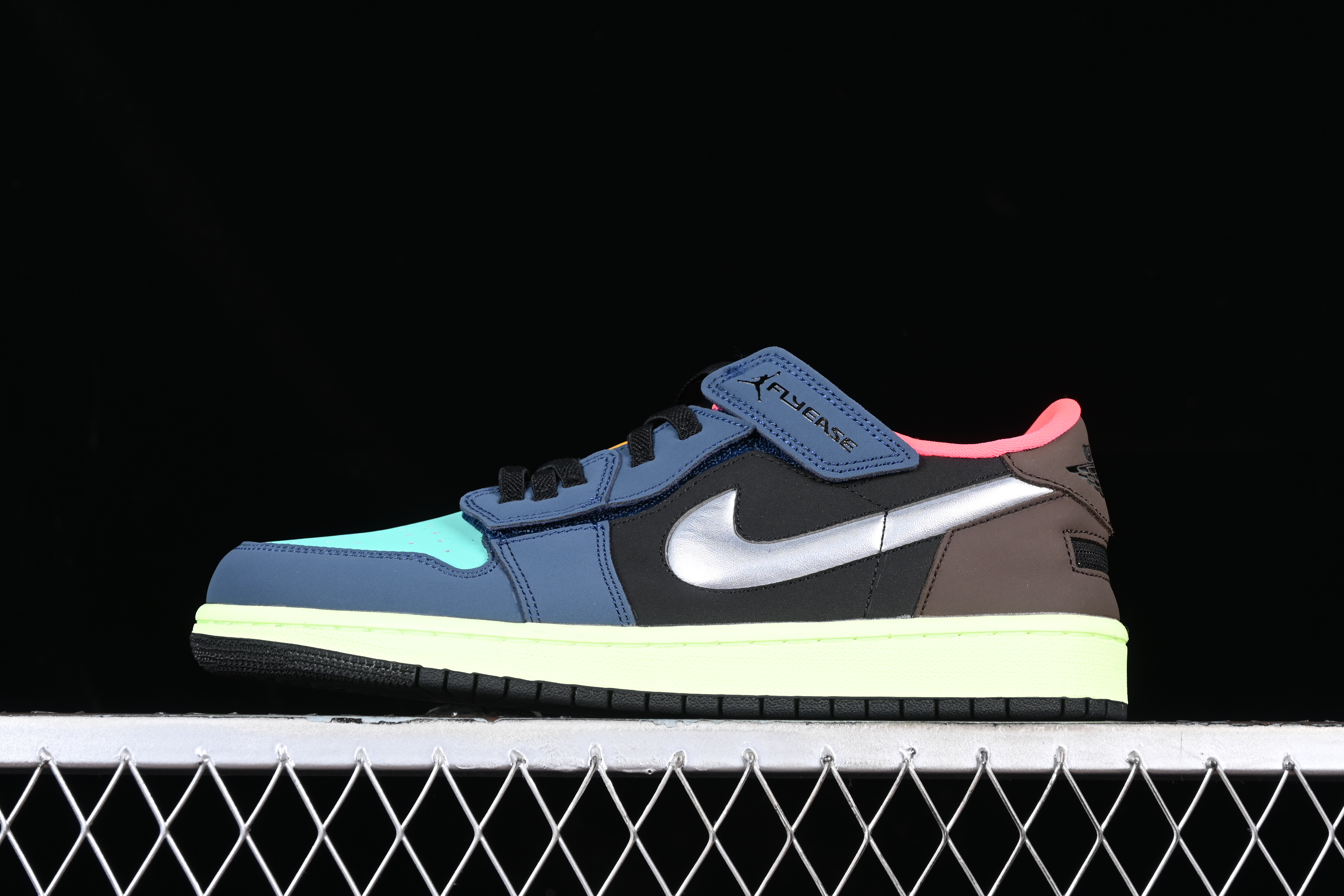 AJ1 low top