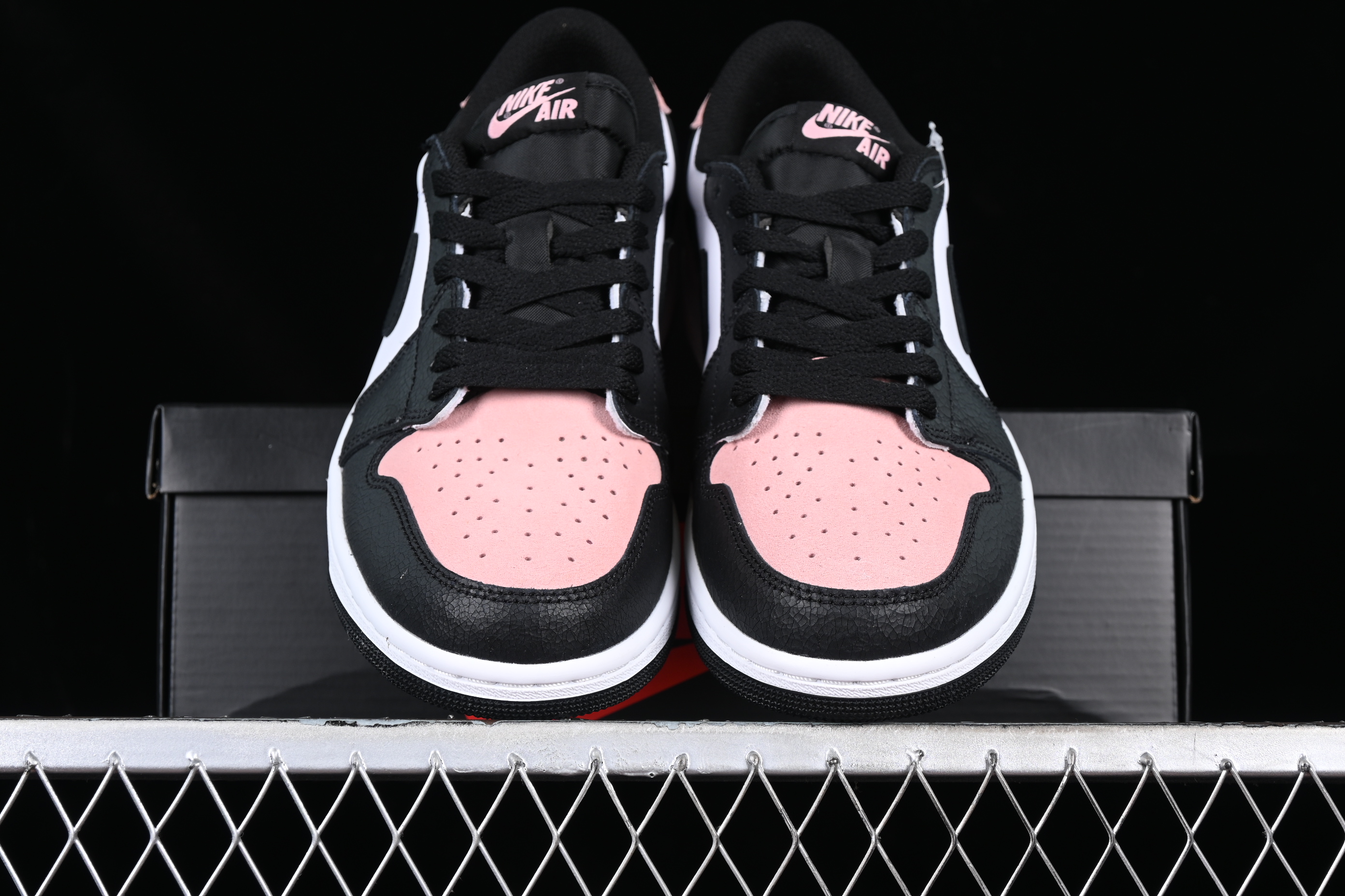 AJ1 low top