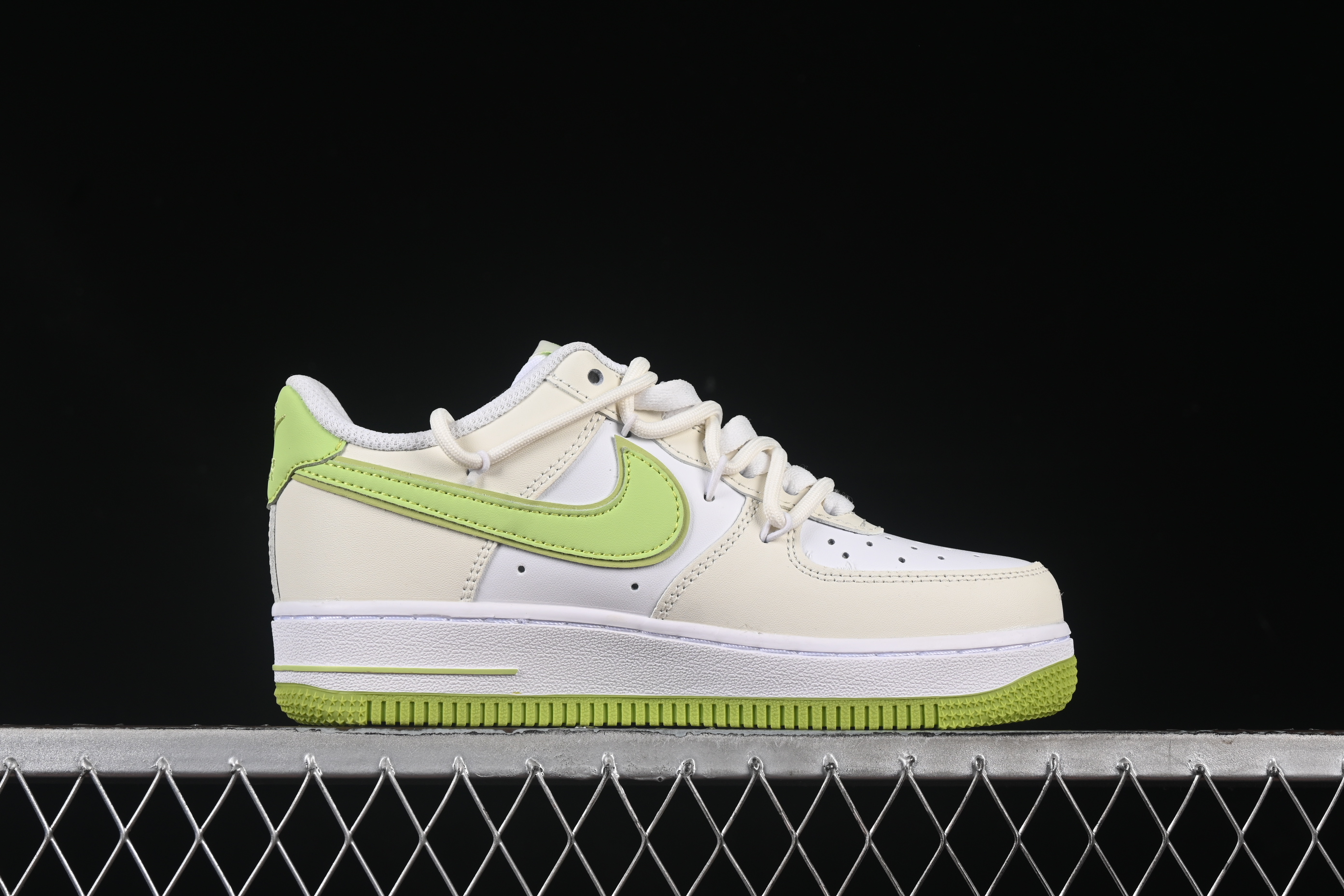 Nk Air Force 1