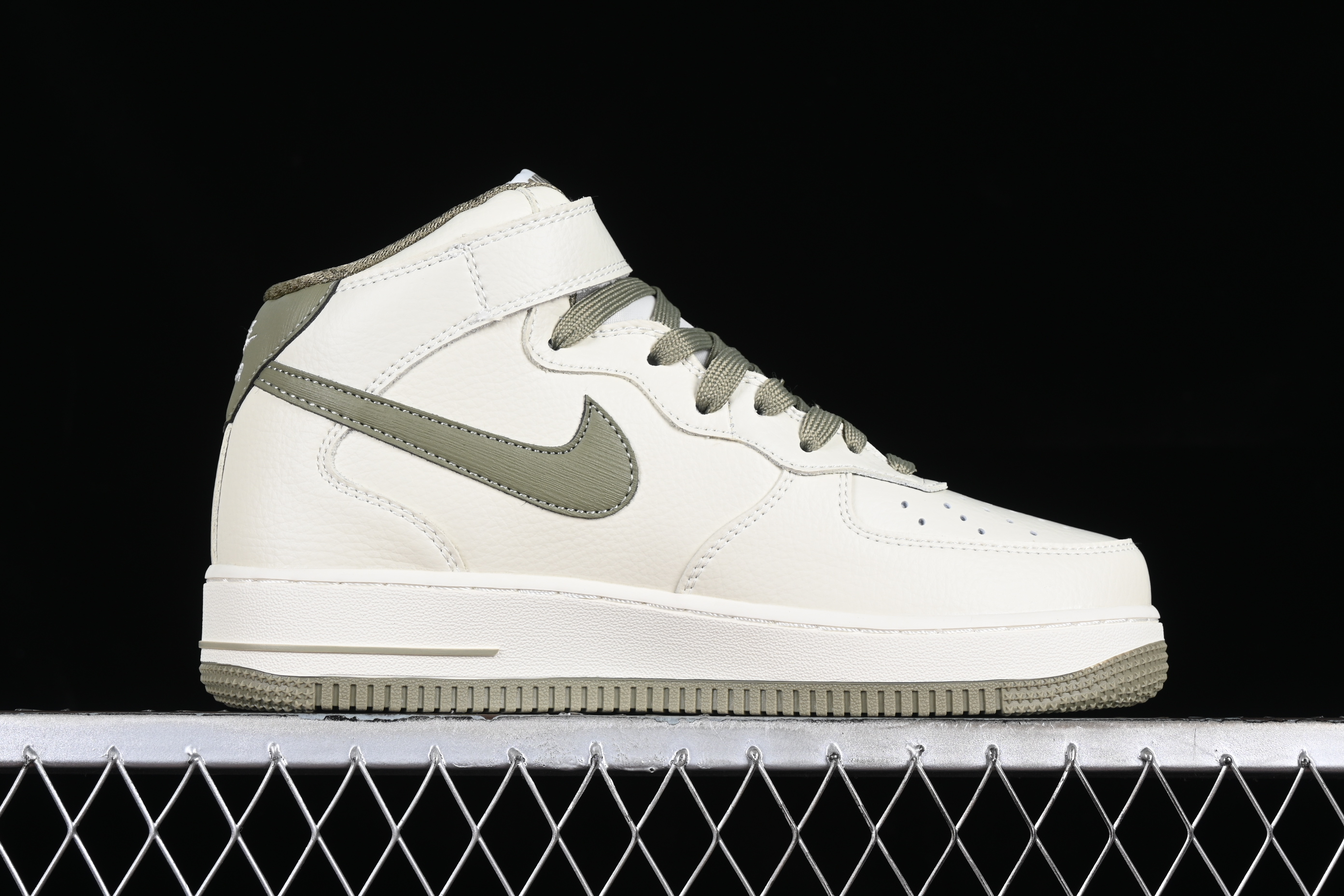 Nk Air Force 1 Mid Mi Jun Green colorway Air Force One Zhongbang Casual Board shoes