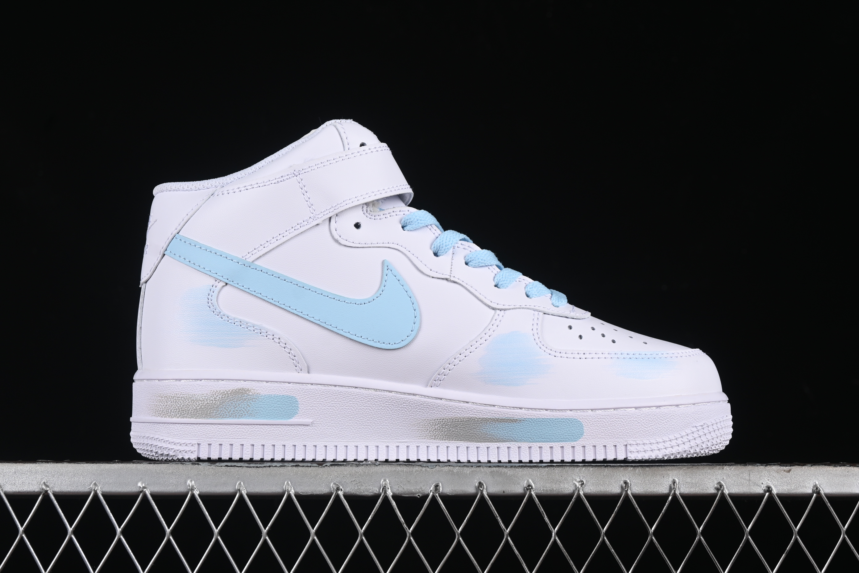 Nk Air Force 1'07 Mid Sky blue hand-painted broken three-hook shadow Air Force One strap mid-top casual sneakers