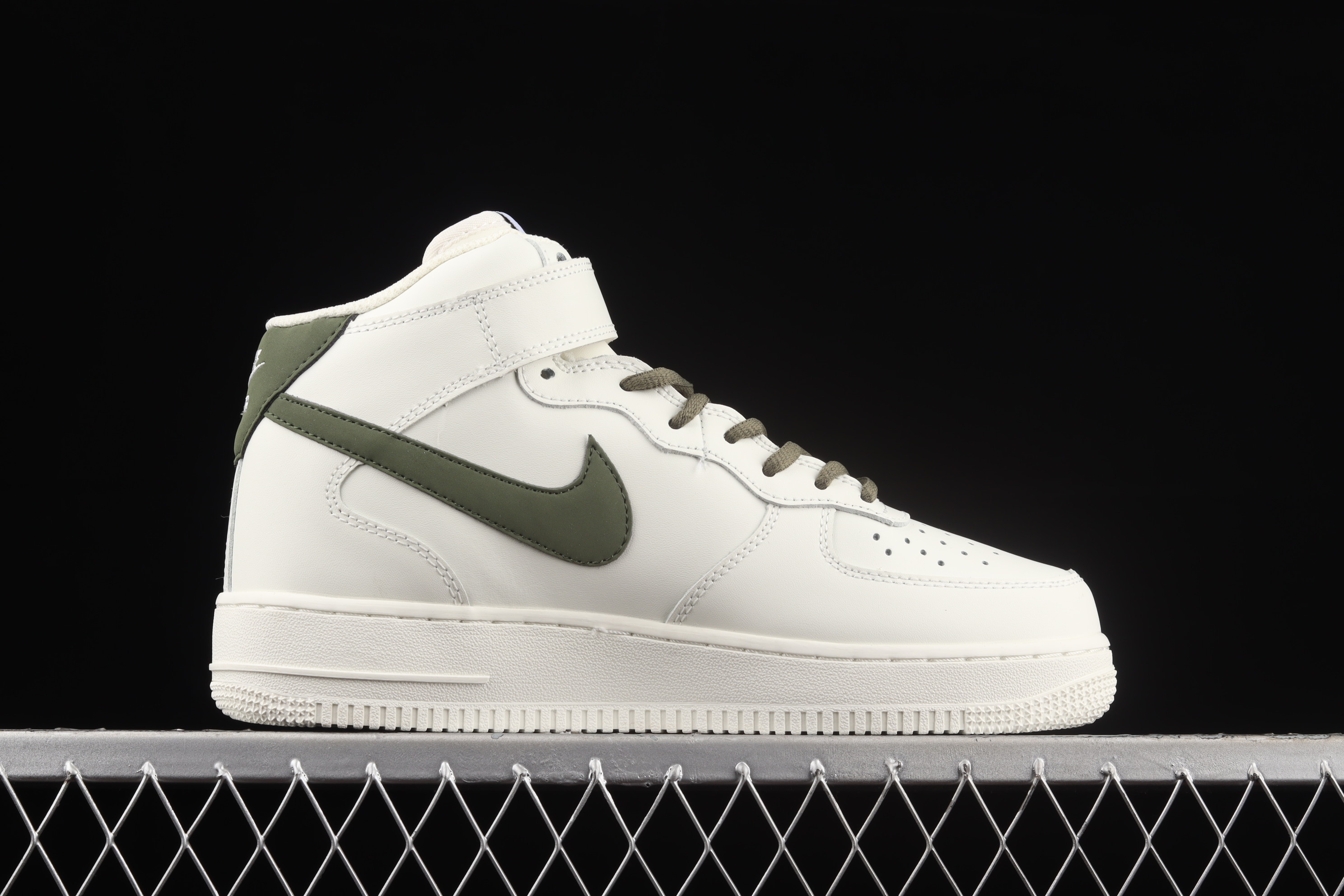 Nk Air Force 1'07 Mid off-white green Air Force One mid-top casual sneaker