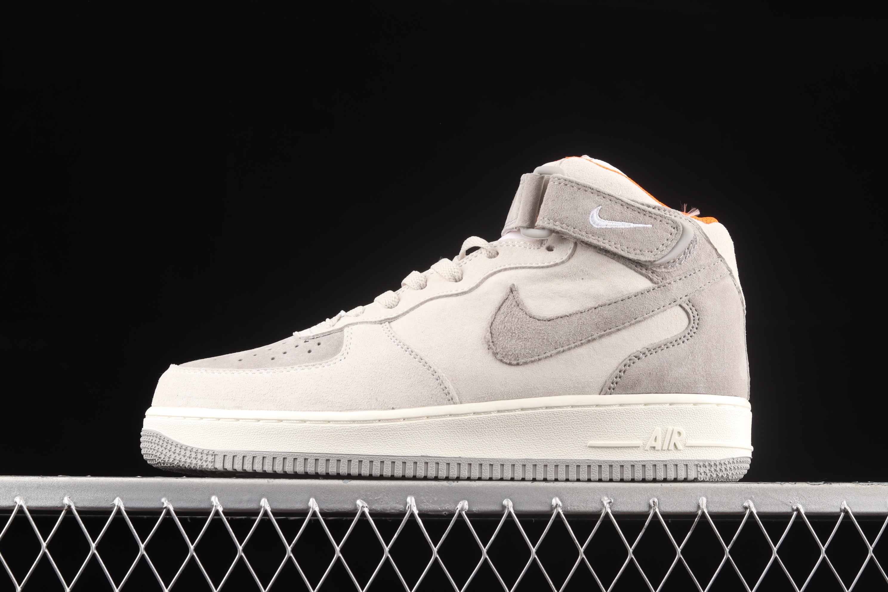 Nk Air Force 1'07 Mid gray-orange suede Air Force One mid-top casual sneakers
