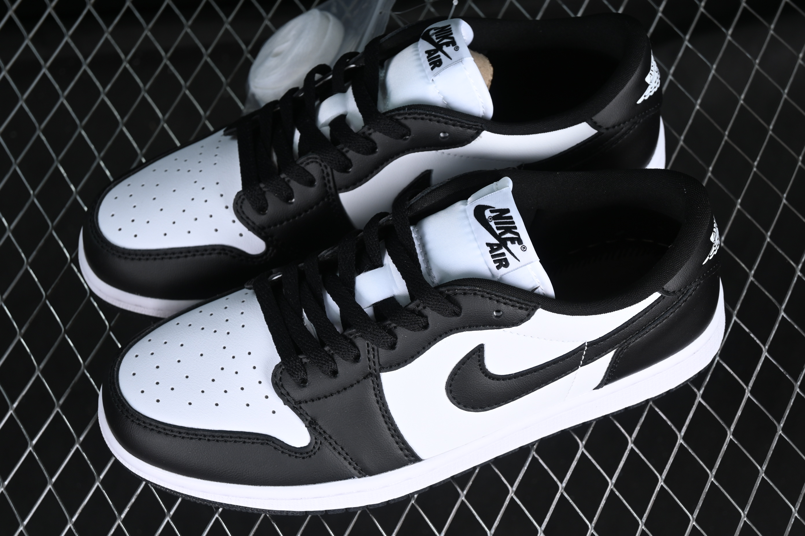 AJ1 low top