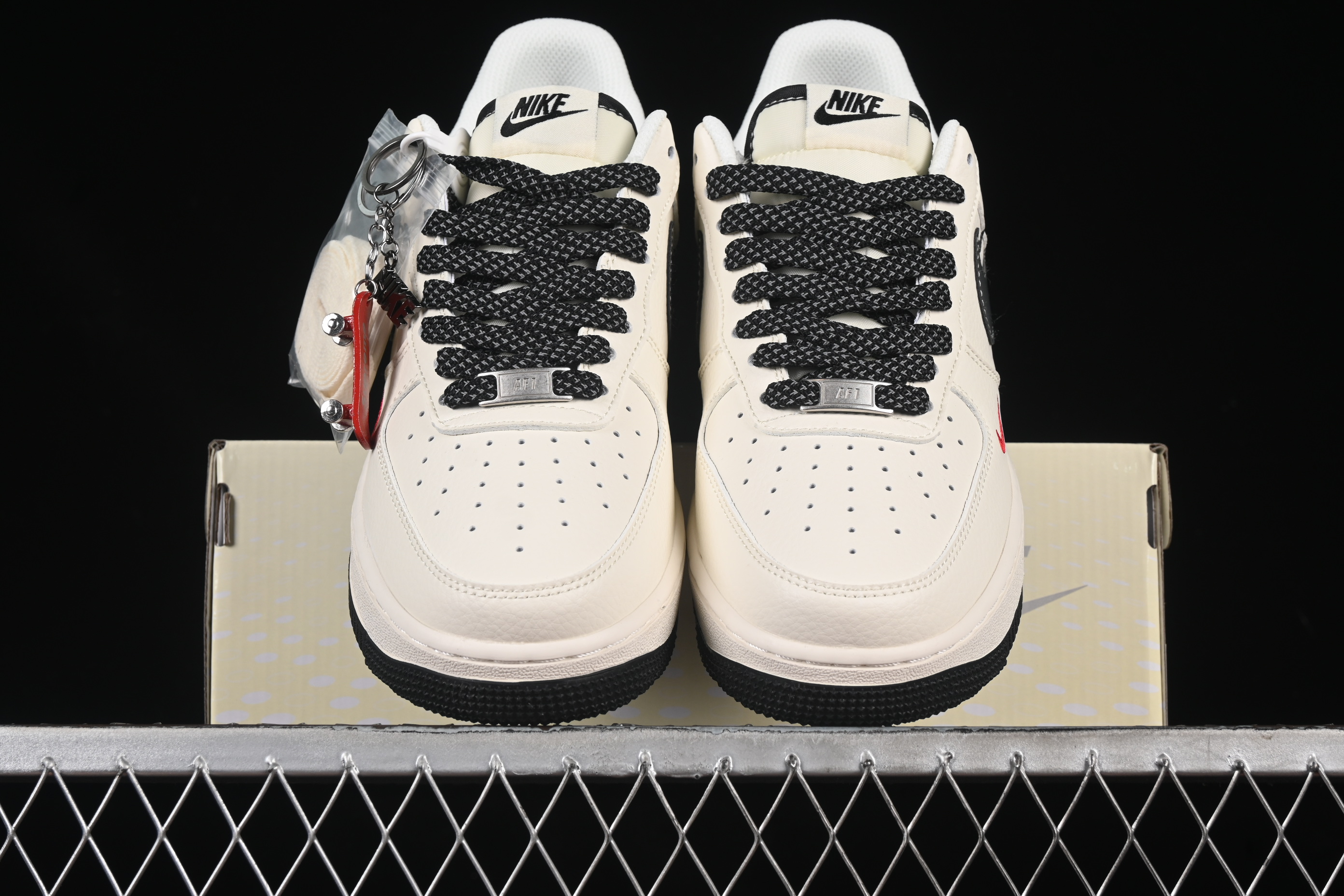 Air Force 1'07 Low Supreme Collaboration Beige Nike HH7518-038 36-45