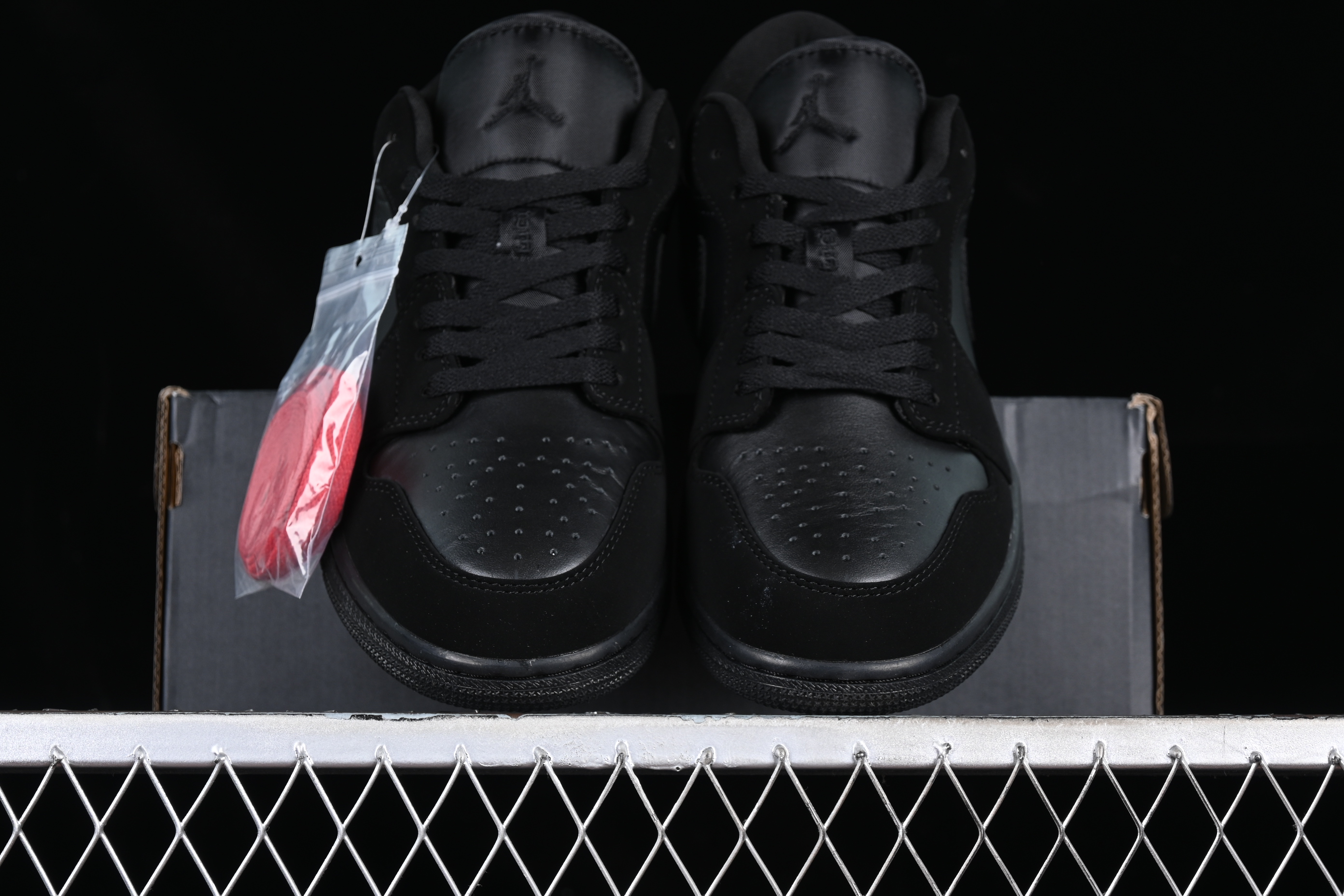 AJ1 low top