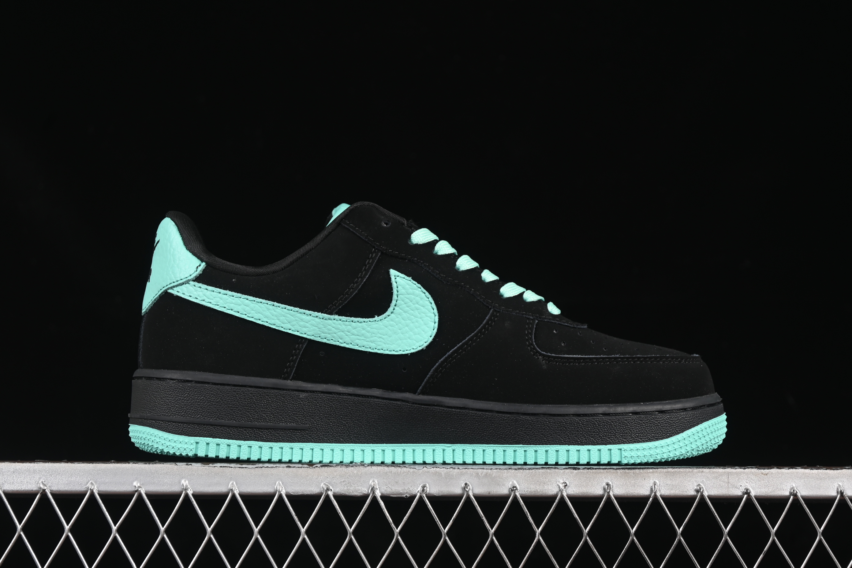 Nk Air Force 1