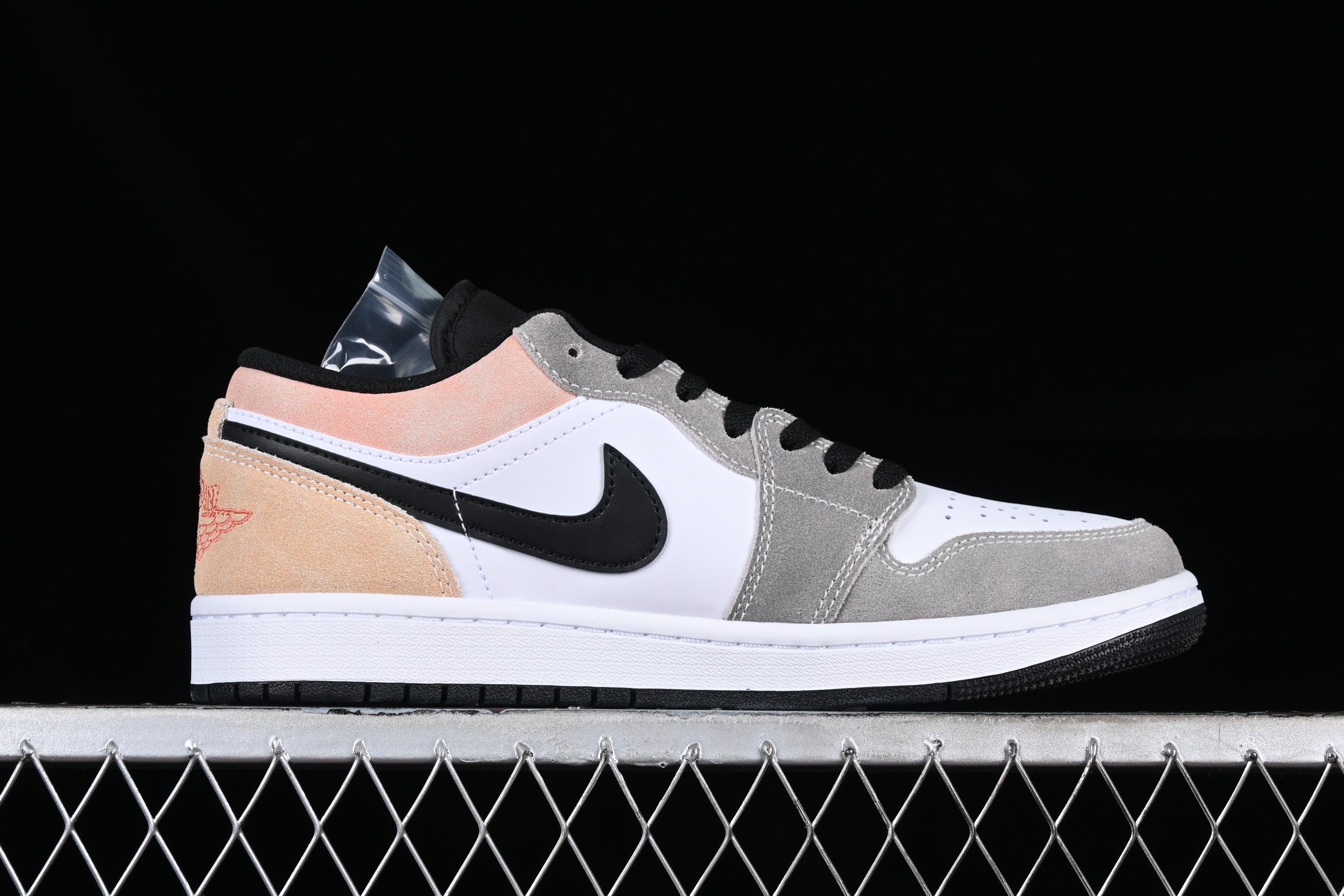 AJ1 low top