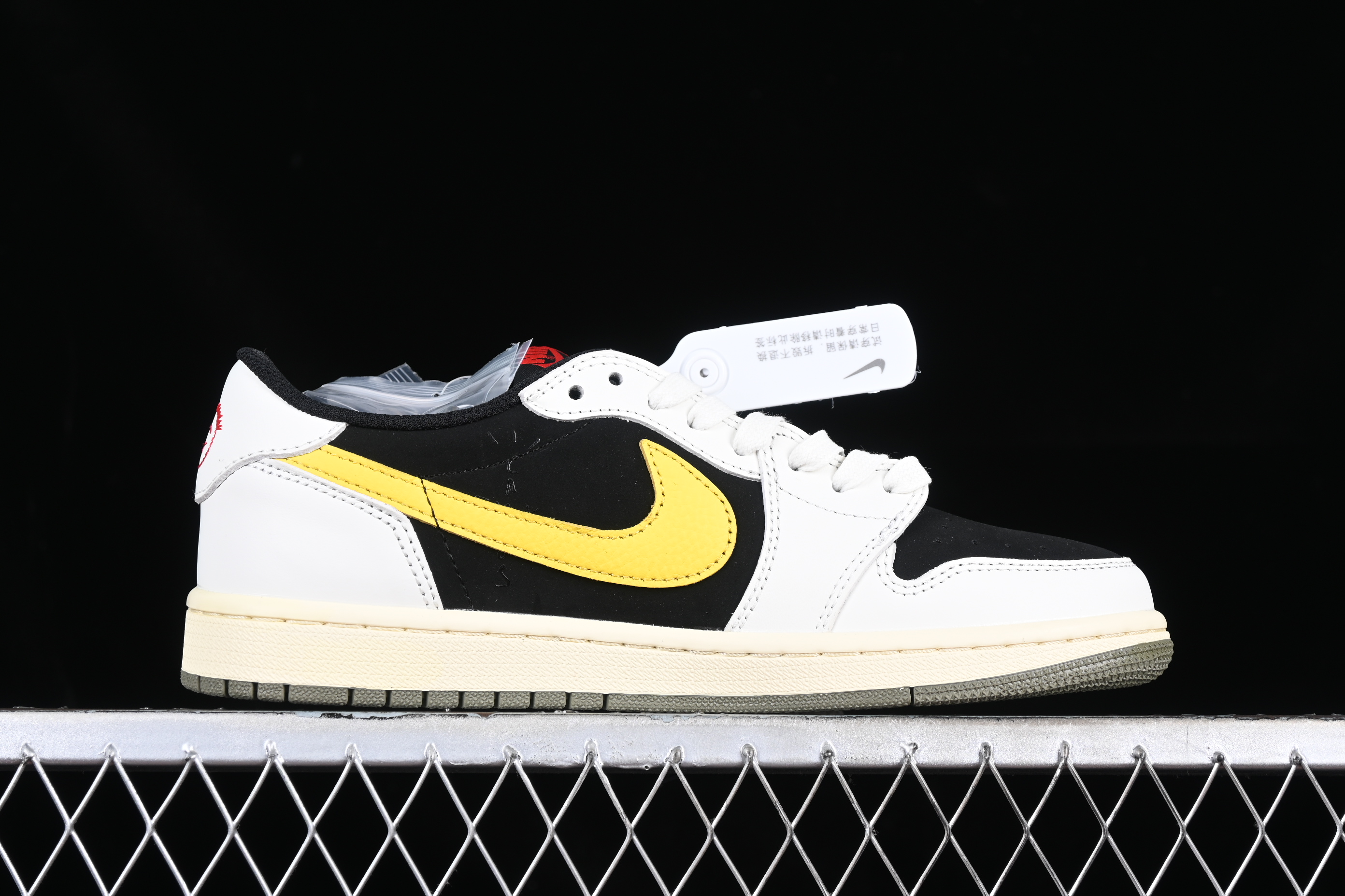 AJ1 low top