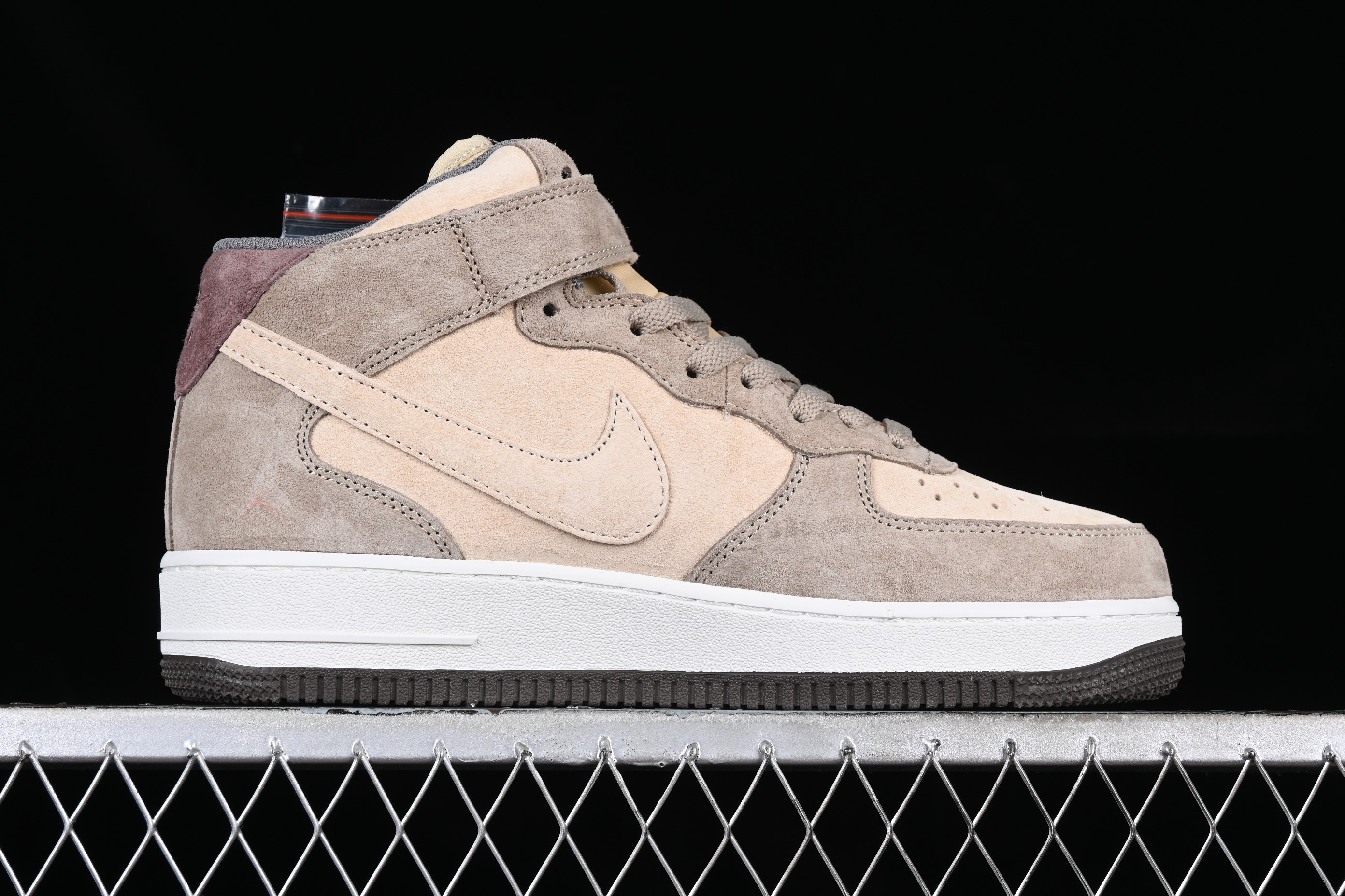 Nk Air Force 1'07 Mid Beige suede Air Force One mid-top casual sneakers