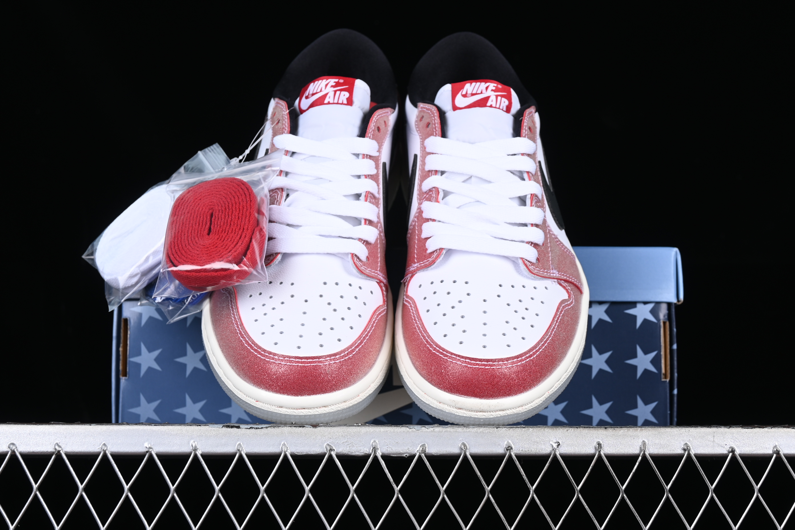 AJ1 low top
