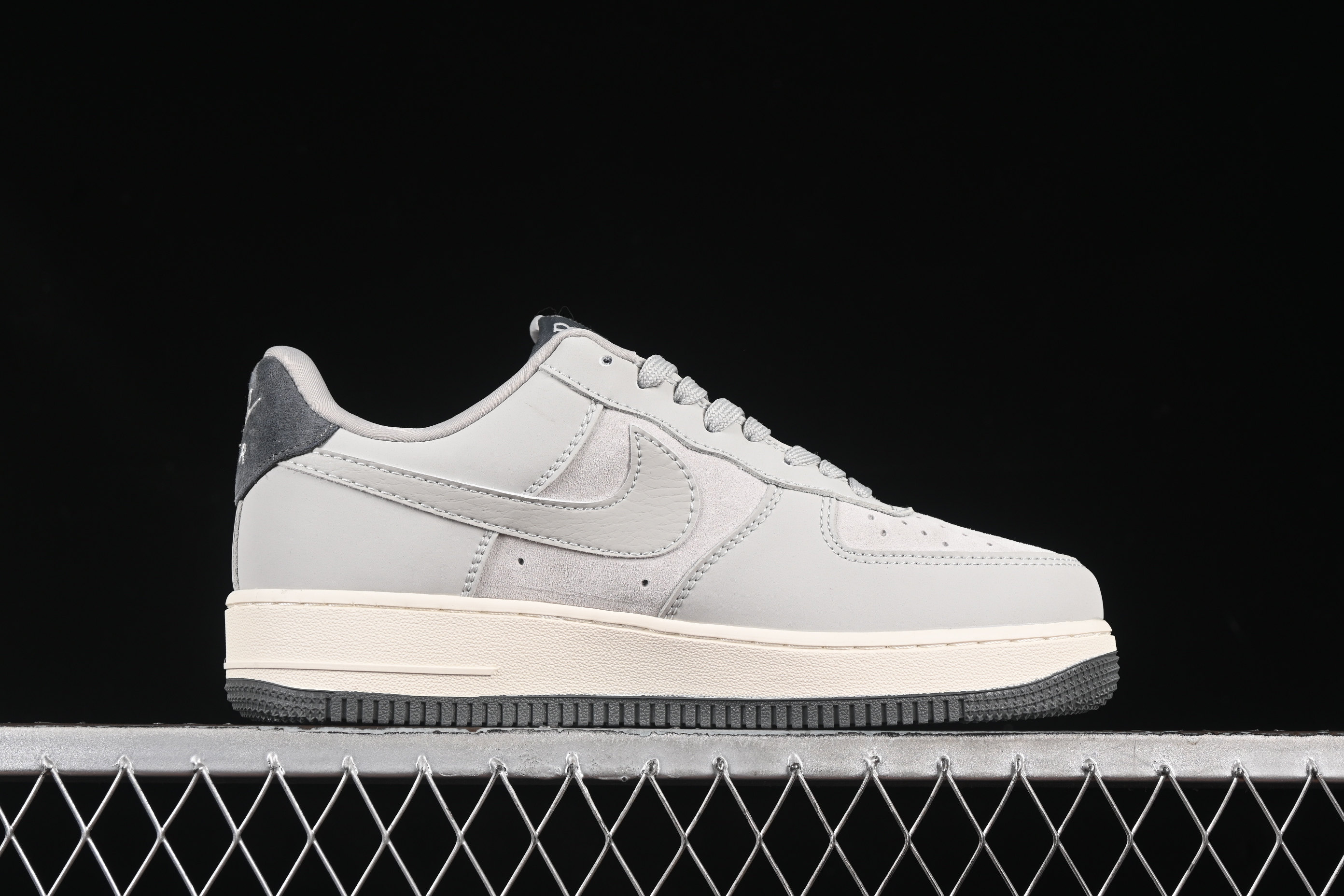 Nk Air Force 1
