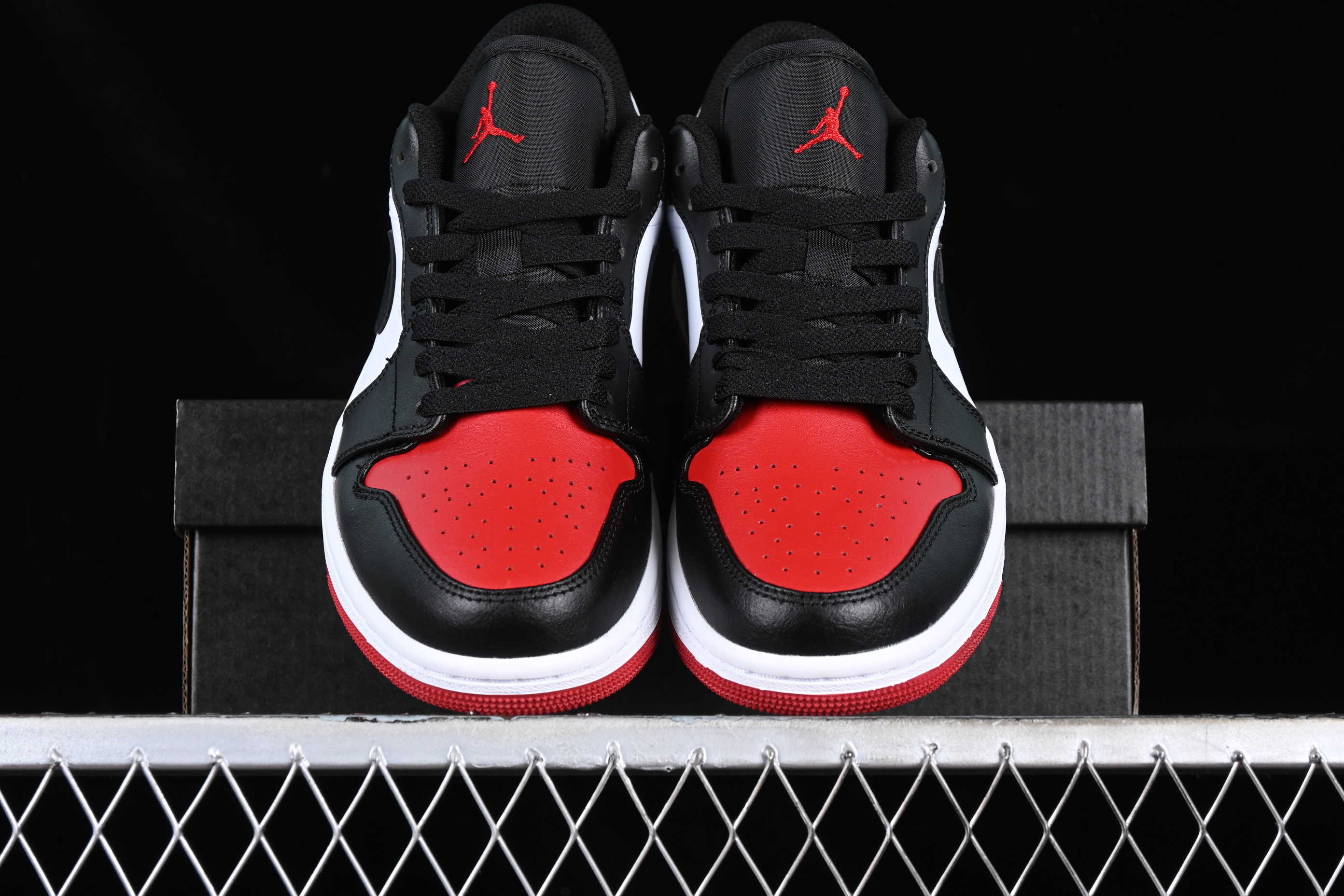 AJ1 low top