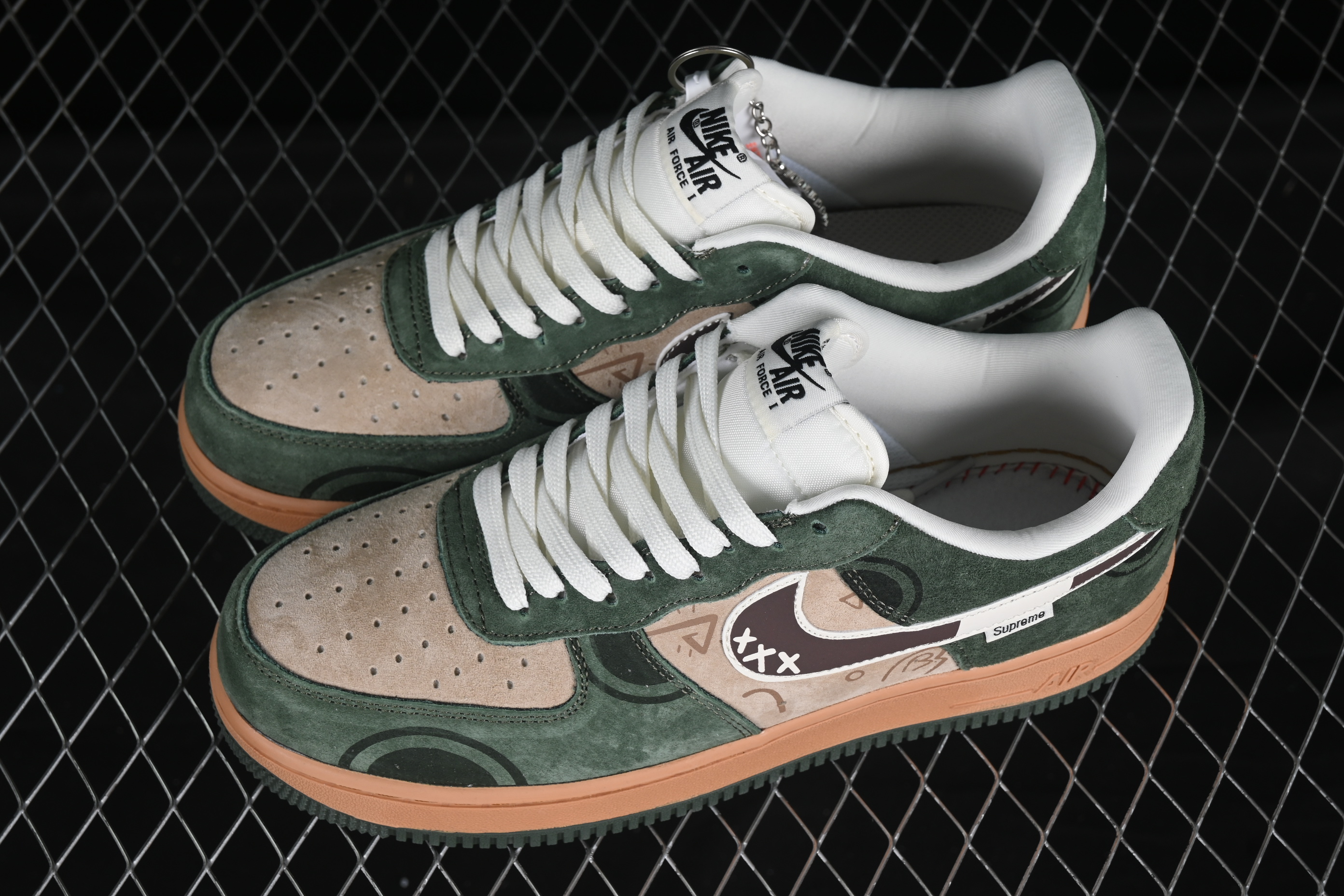 Air Force 1'07 Low Supreme Collaboration Distressed graffiti DF0188-024 36-45