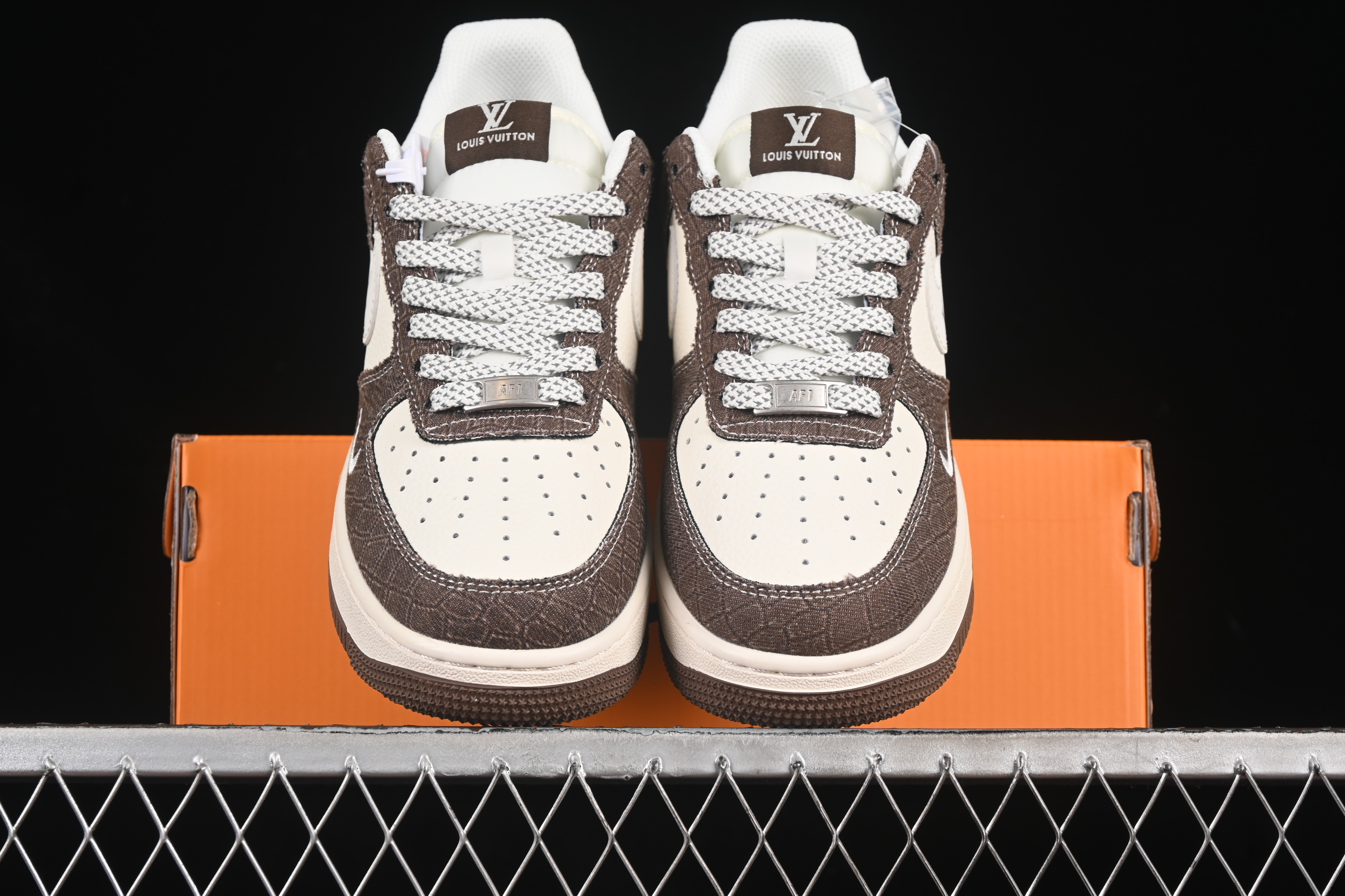 Air Force 1'07 Low LV collaboration beige Dark check XS1958-552 36-45