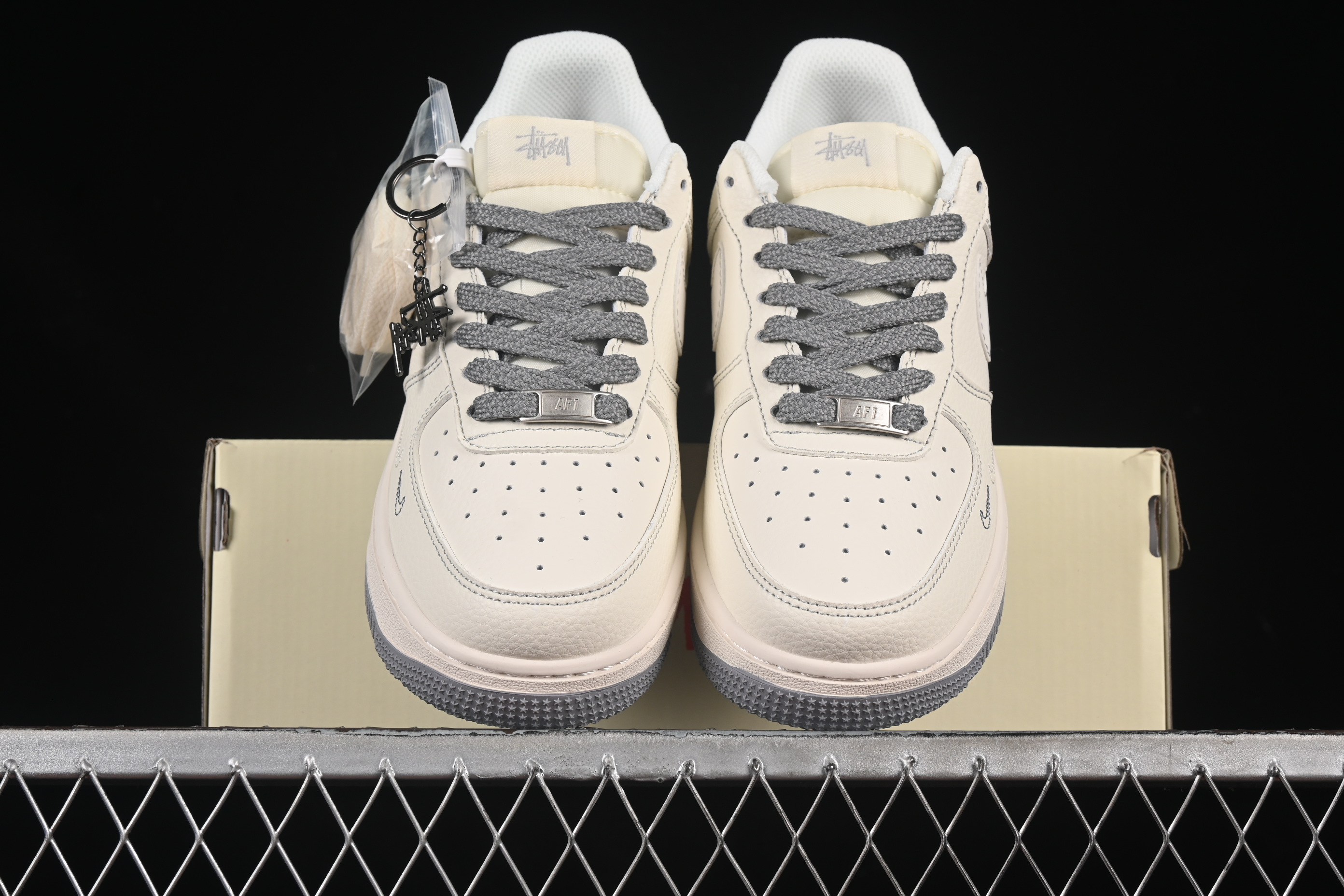 Air Force 1'07 Low Stussy collaboration beige Nike Swoosh HH7518-064 36-45