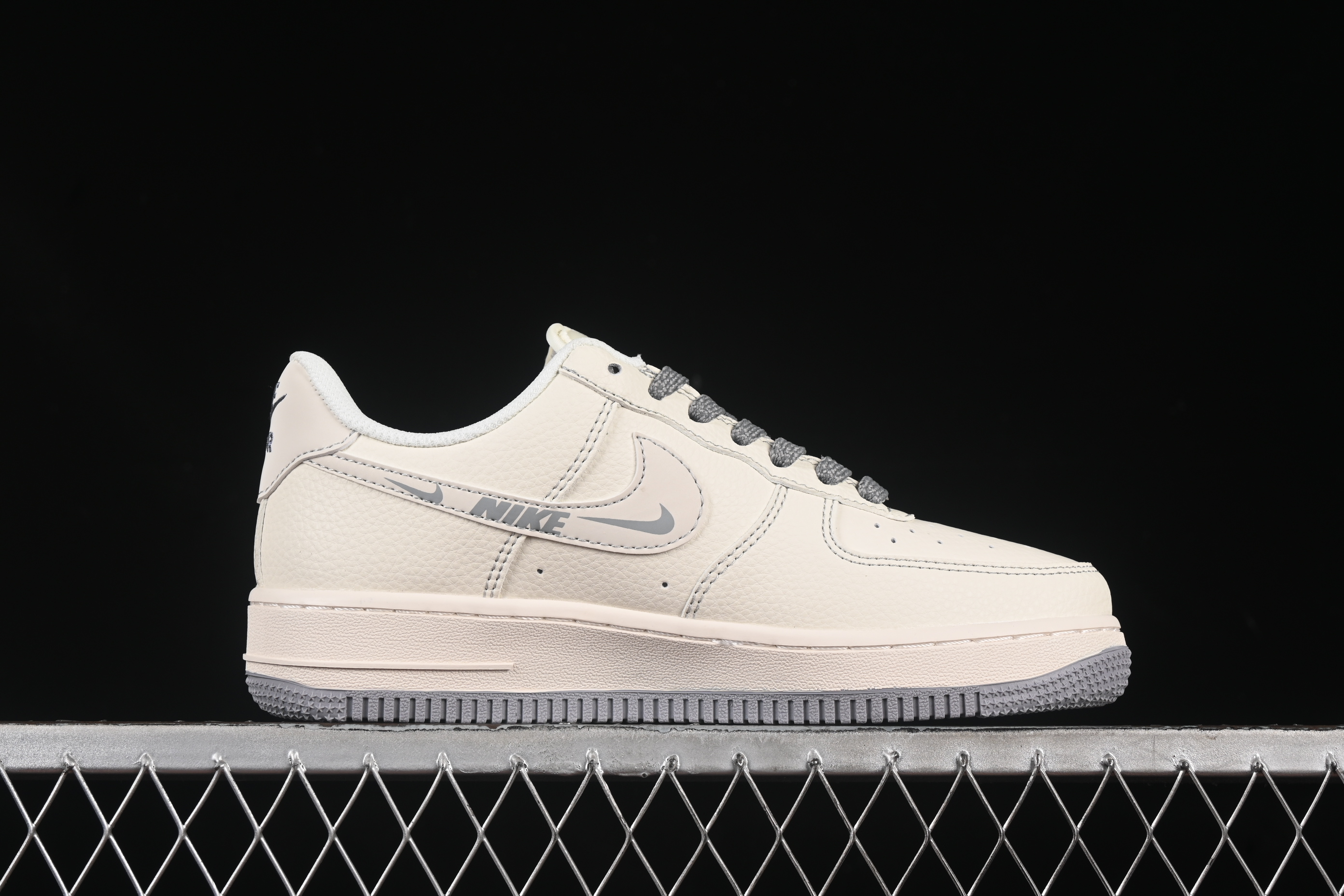 Nk Air Force 1