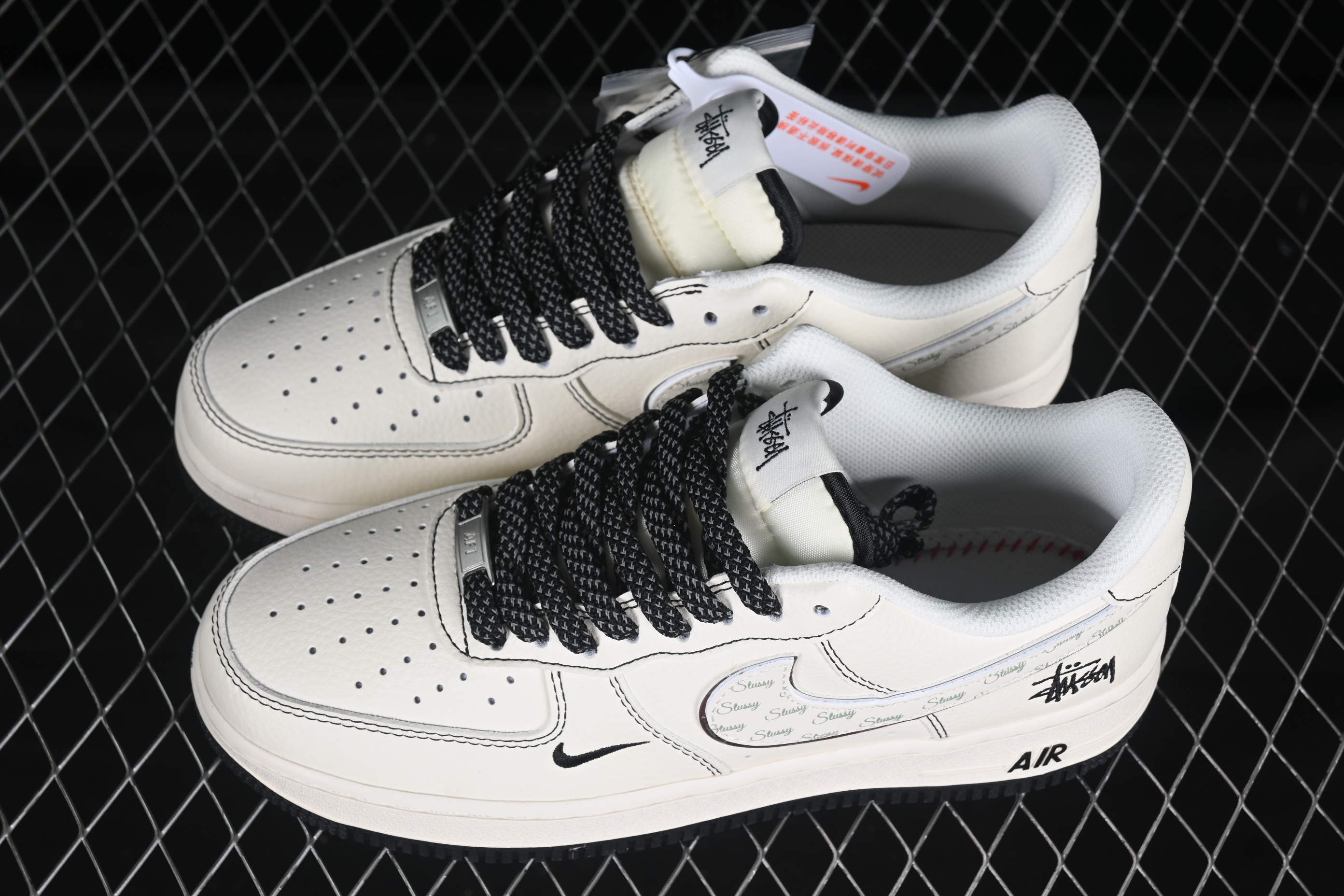 Air Force 1'07 Low Stuxi Collaboration Beige English Checkmark HH7518-040 36-45