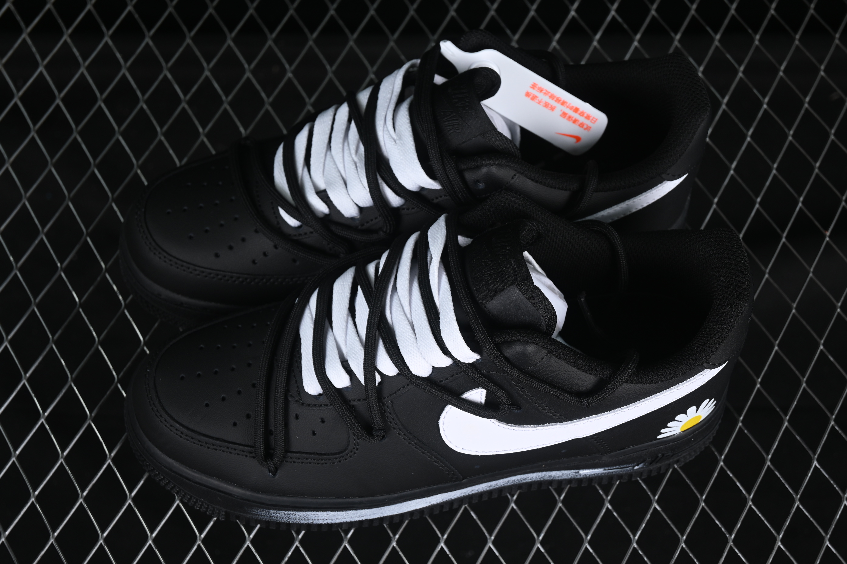 Air Force 1'07 Low 2D Theme Daisy Black and White Graffiti Hand-drawn CK0316-063 36-45