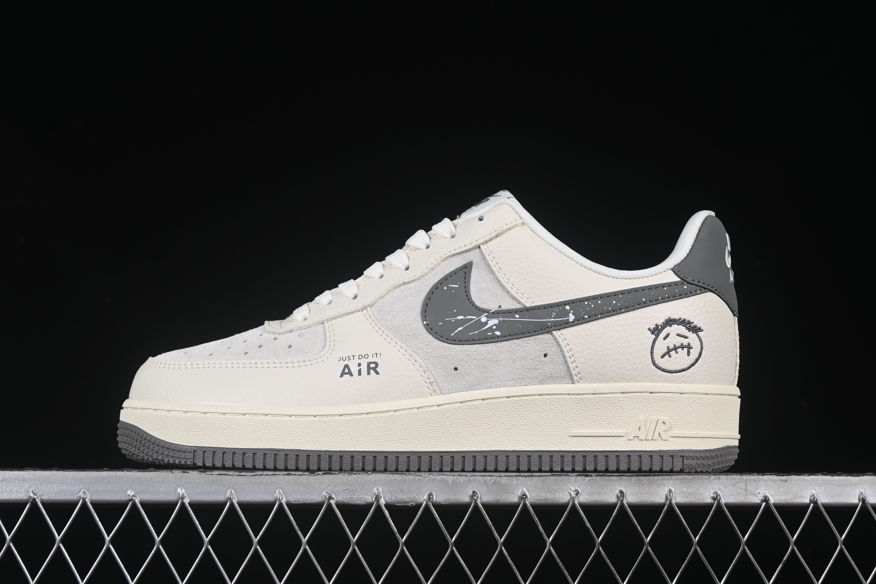 Nk Air Force 1