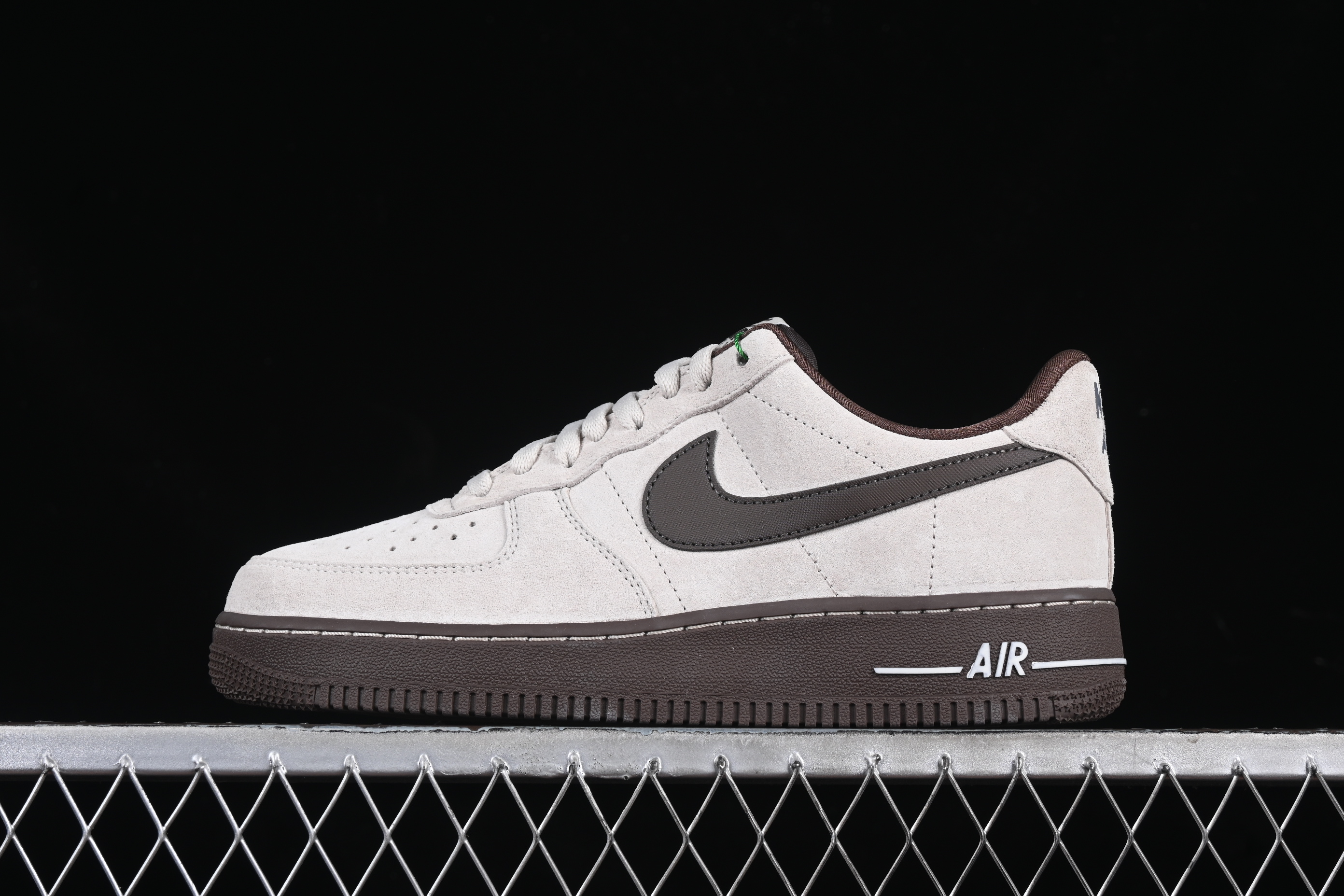 Nk Air Force 1
