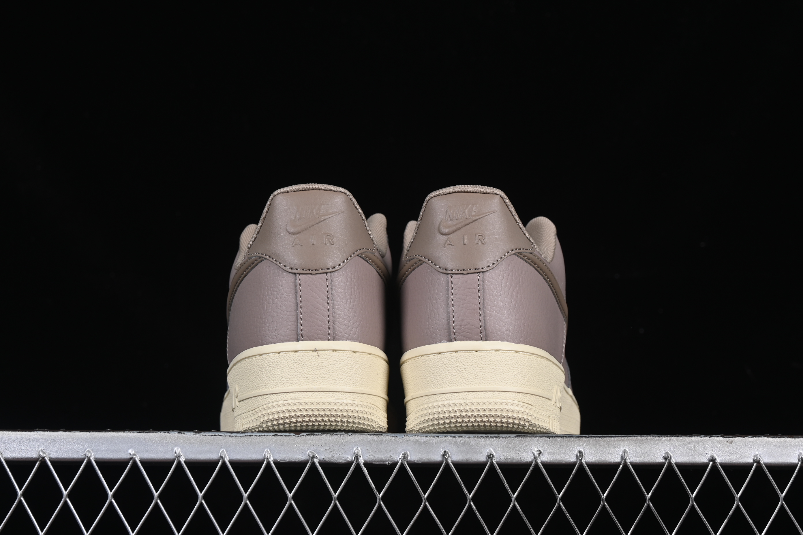 Nk Air Force 1