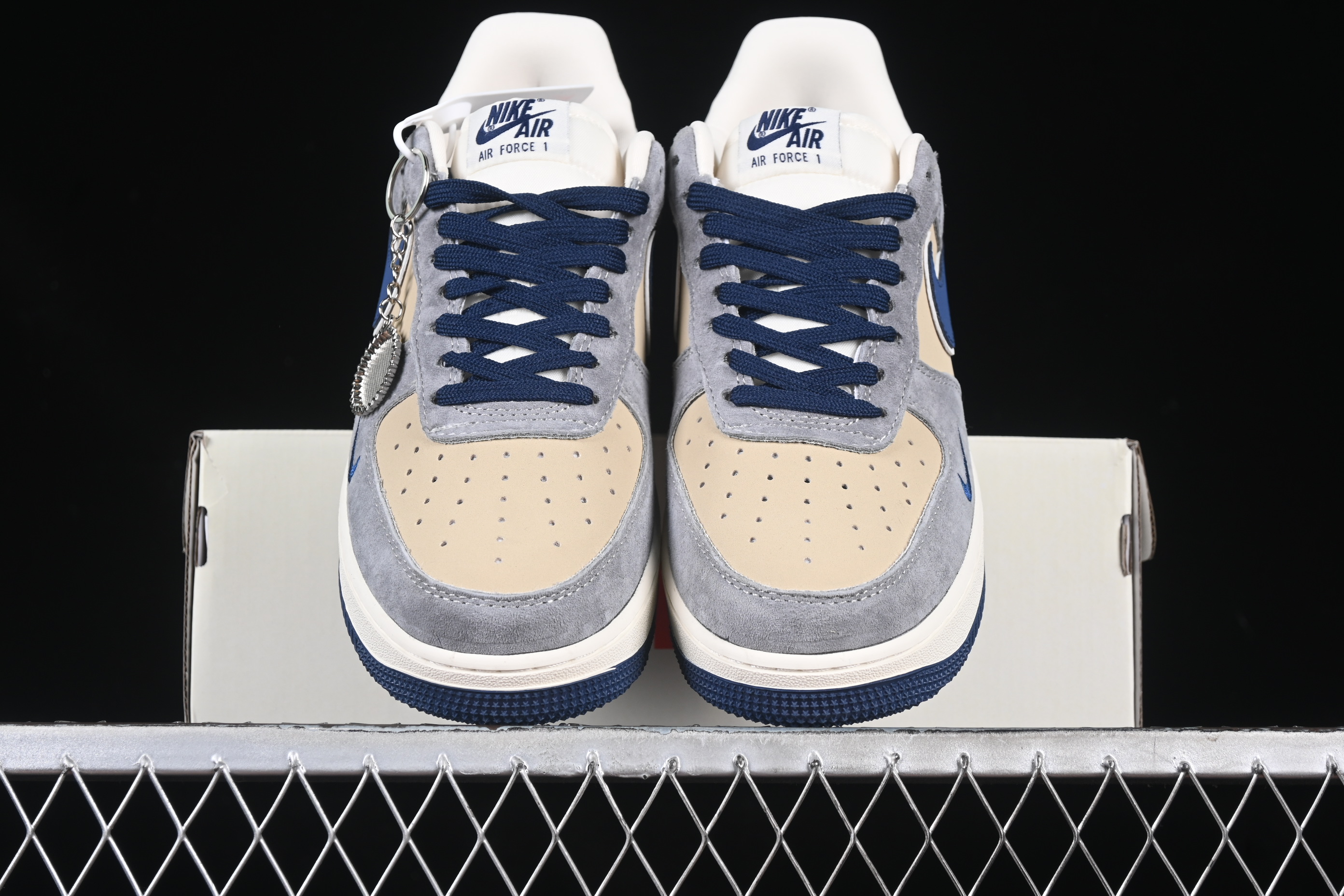Nk Air Force 1'07 Low Wolong Bear Collaboration Blue Hook Pig 8 KK1988-045 36-45