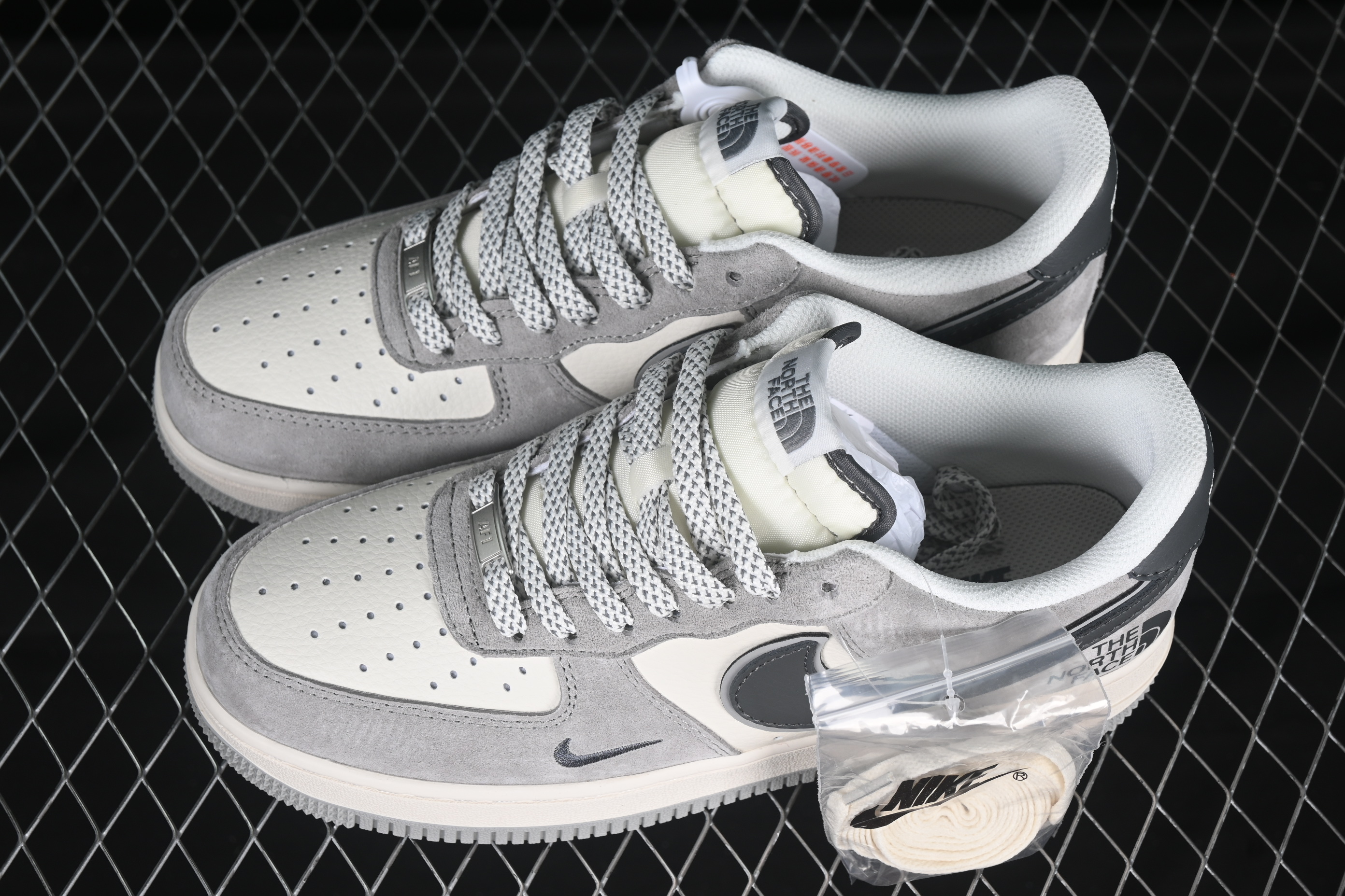 Nk Air Force 1'07 Low North Side Collaboration Versatile Beige XZ6188-760 36-45