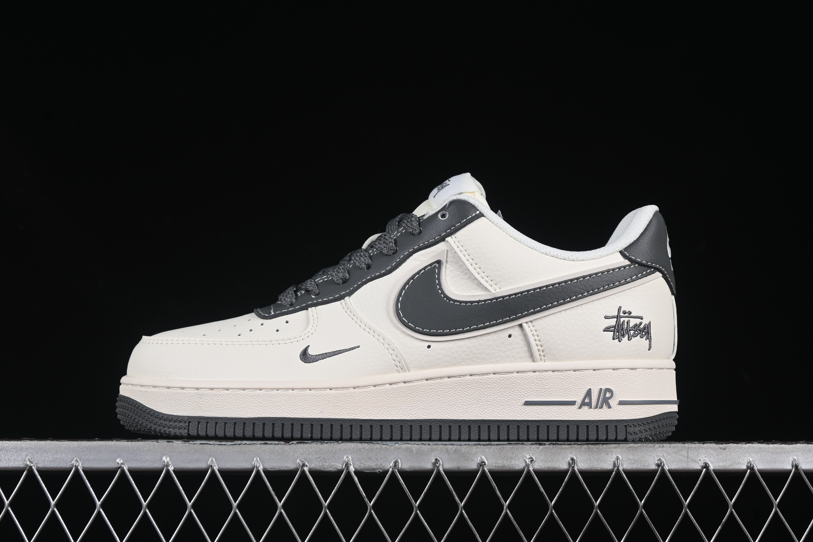 Nk Air Force 1