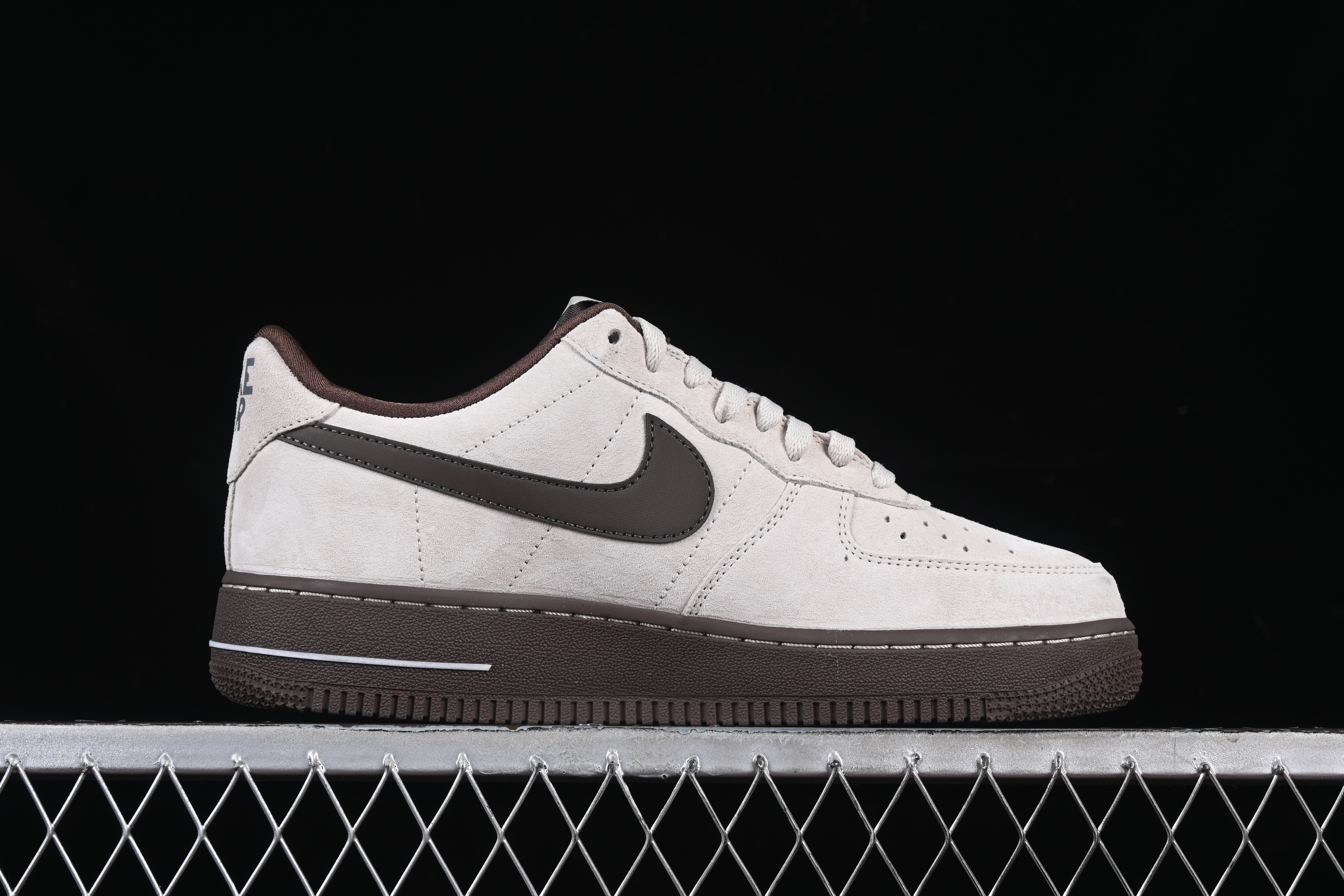 Nk Air Force 1