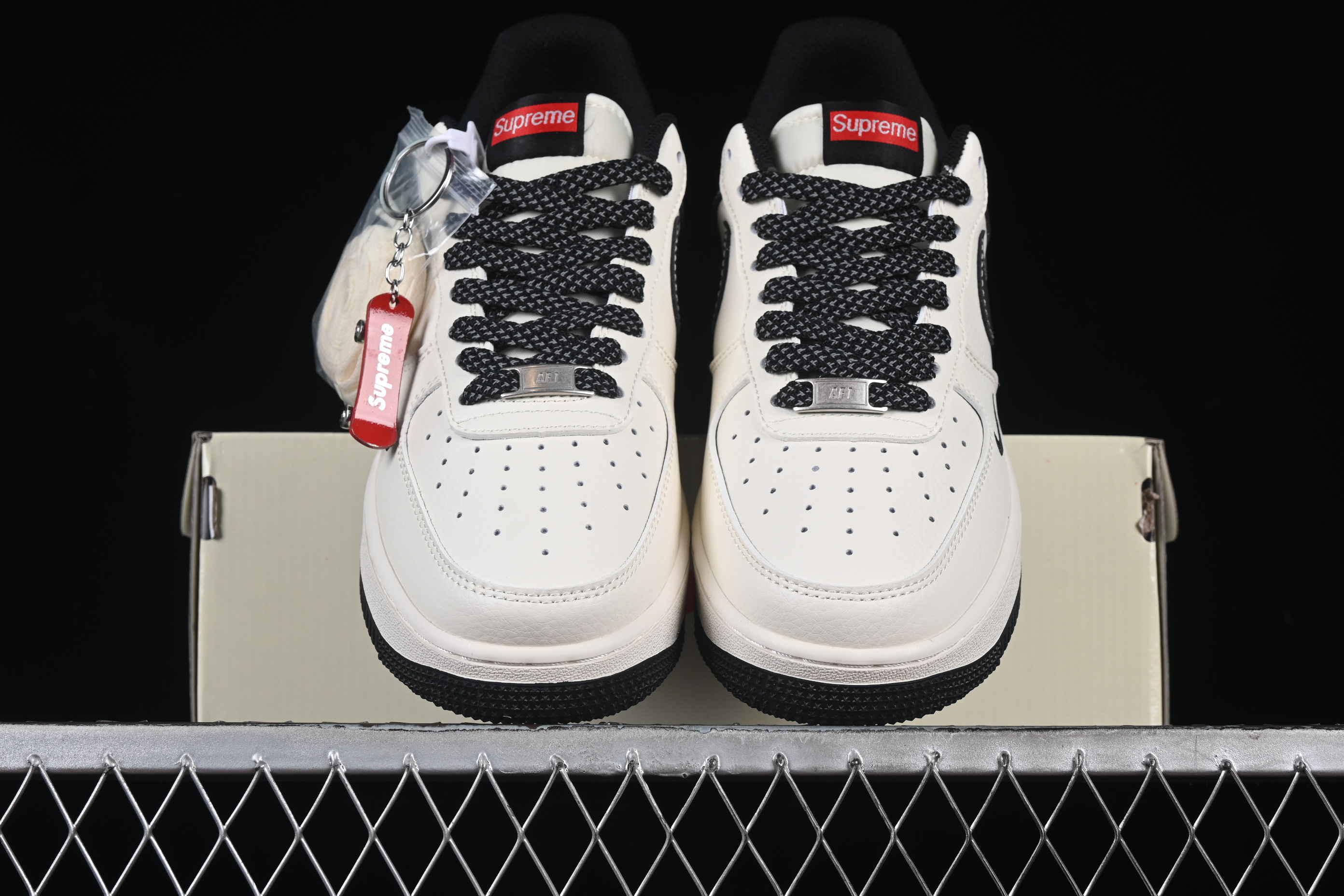 Nk Air Force 1'07 Low Stone Island Supreme Collaboration HH7518-042 36-45