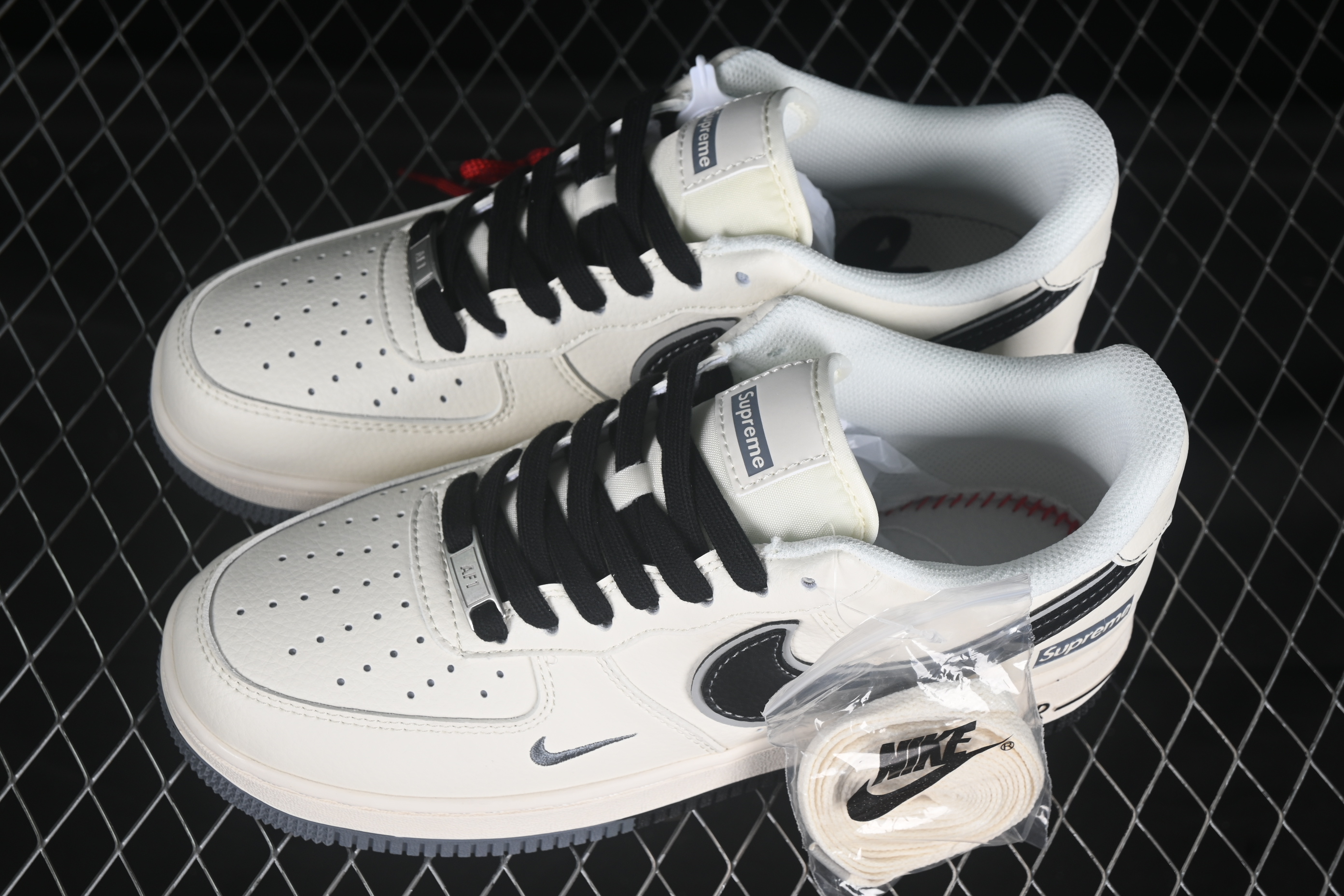 Nk Air Force 1'07 Low Supreme Collaboration Double Pinyin Off-white XZ6188-362 36-45