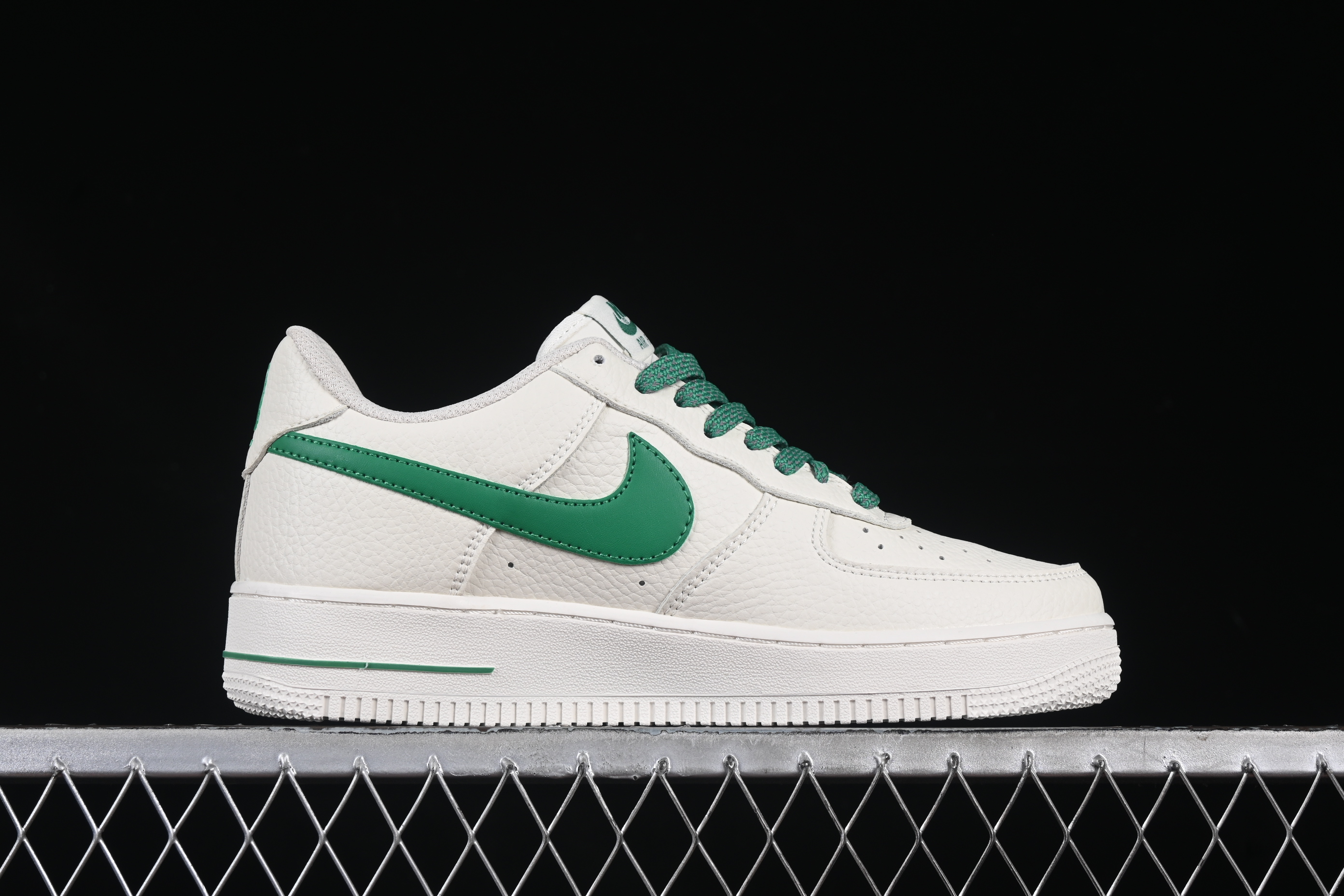 Nk Air Force 1