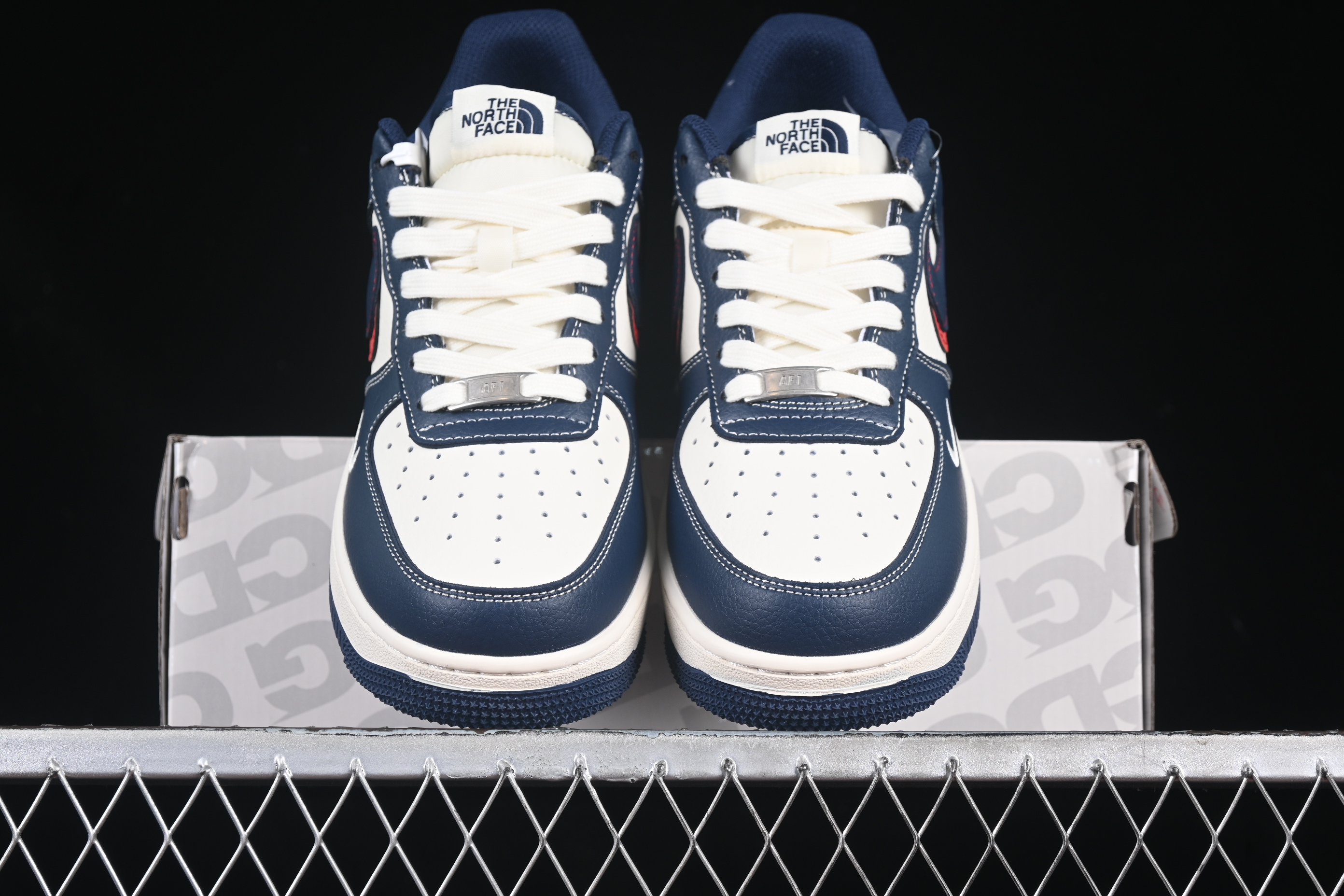 Nk Air Force 1'07 Low North Side Collaboration Blue and Red Double Hook XS1958-521 36-45