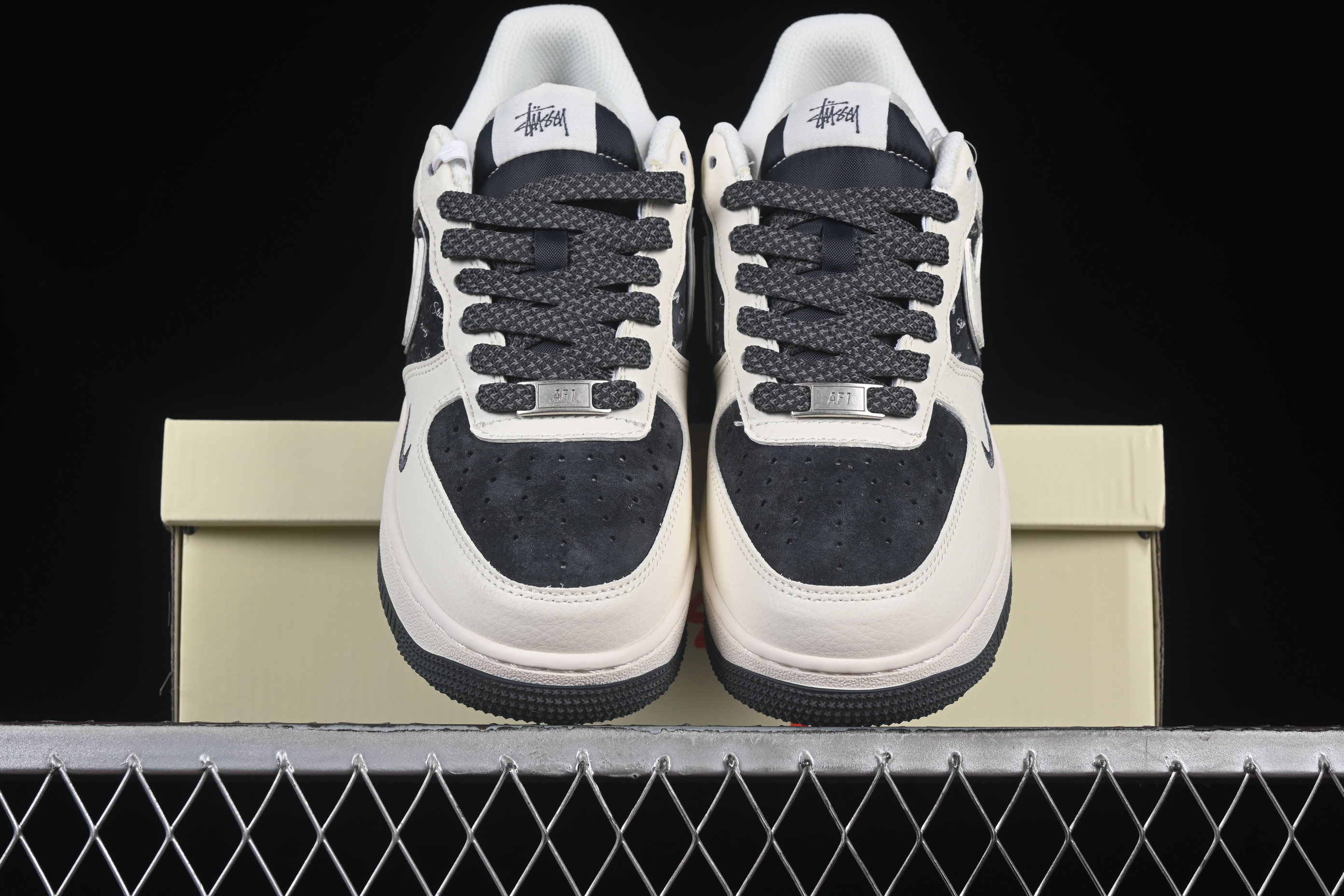Nk Air Force 1'07 Low Stussy Collaboration Beige English Pig 8 XZ6188-726 36-45