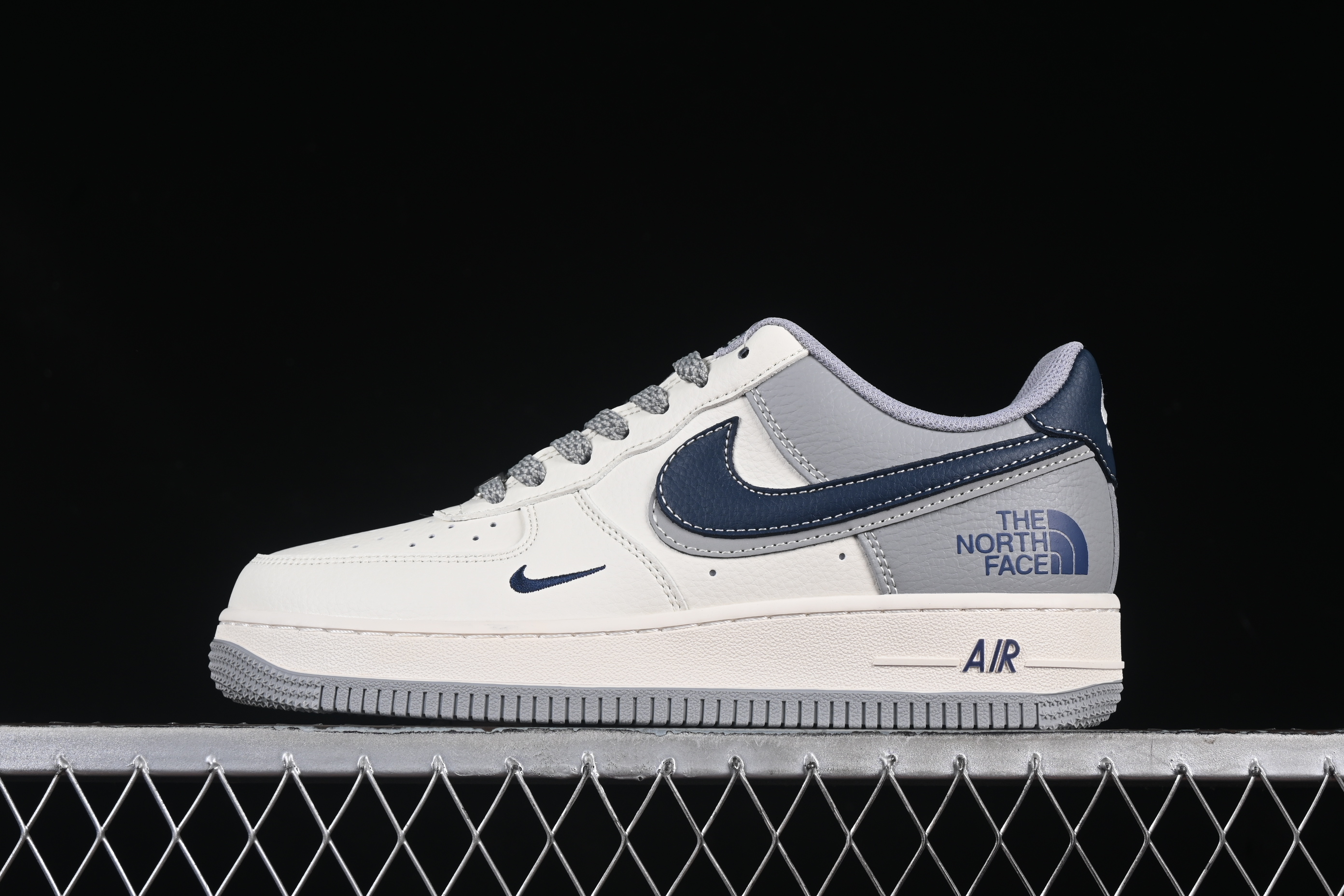 Nk Air Force 1